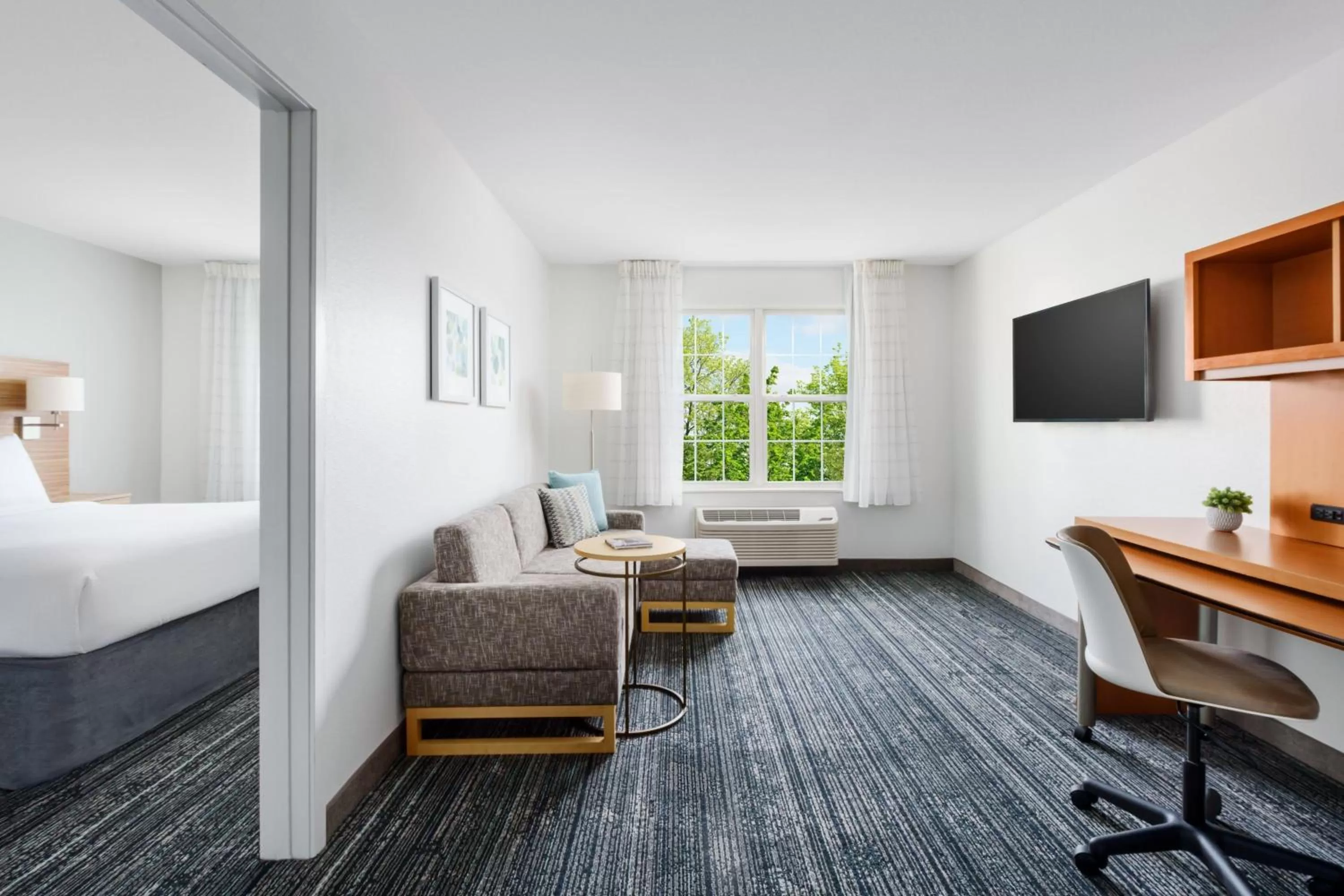 Bedroom, Bed in TownePlace Suites Manchester-Boston Regional Airport