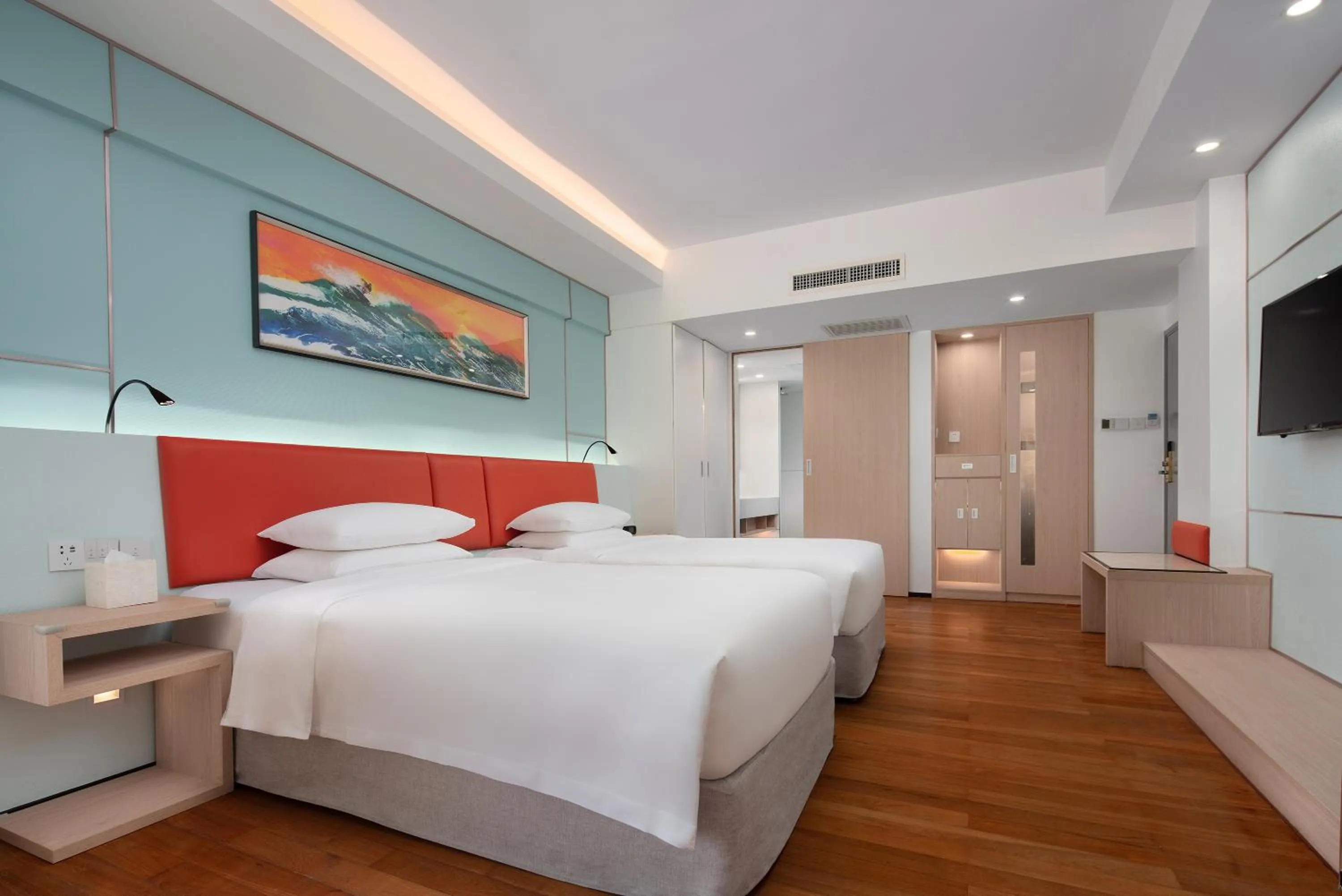 Bed in Horizon Resort & Spa Yalong Bay-Yalong Bay Central
