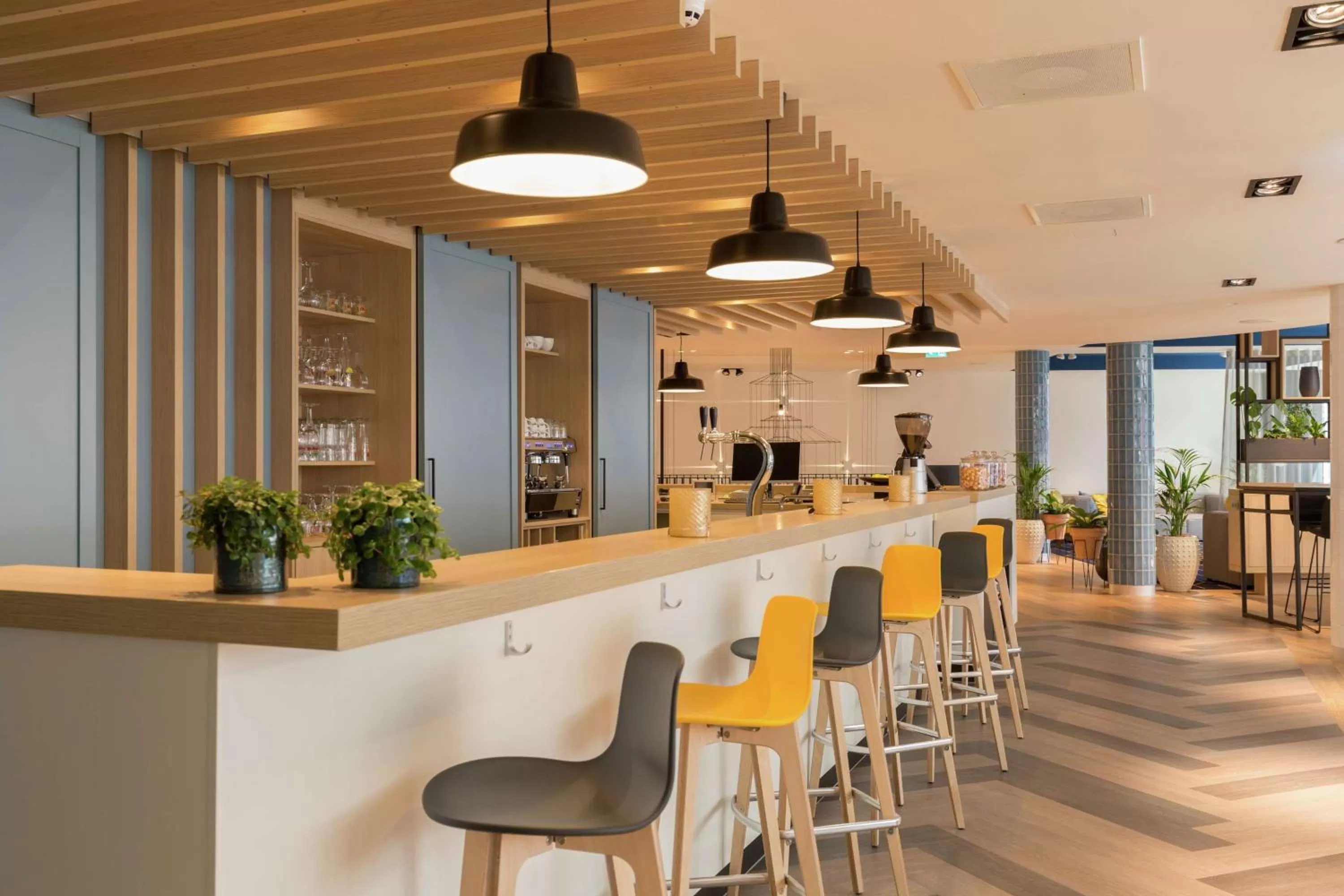 Lounge or bar in Hampton By Hilton Antwerp Central Station