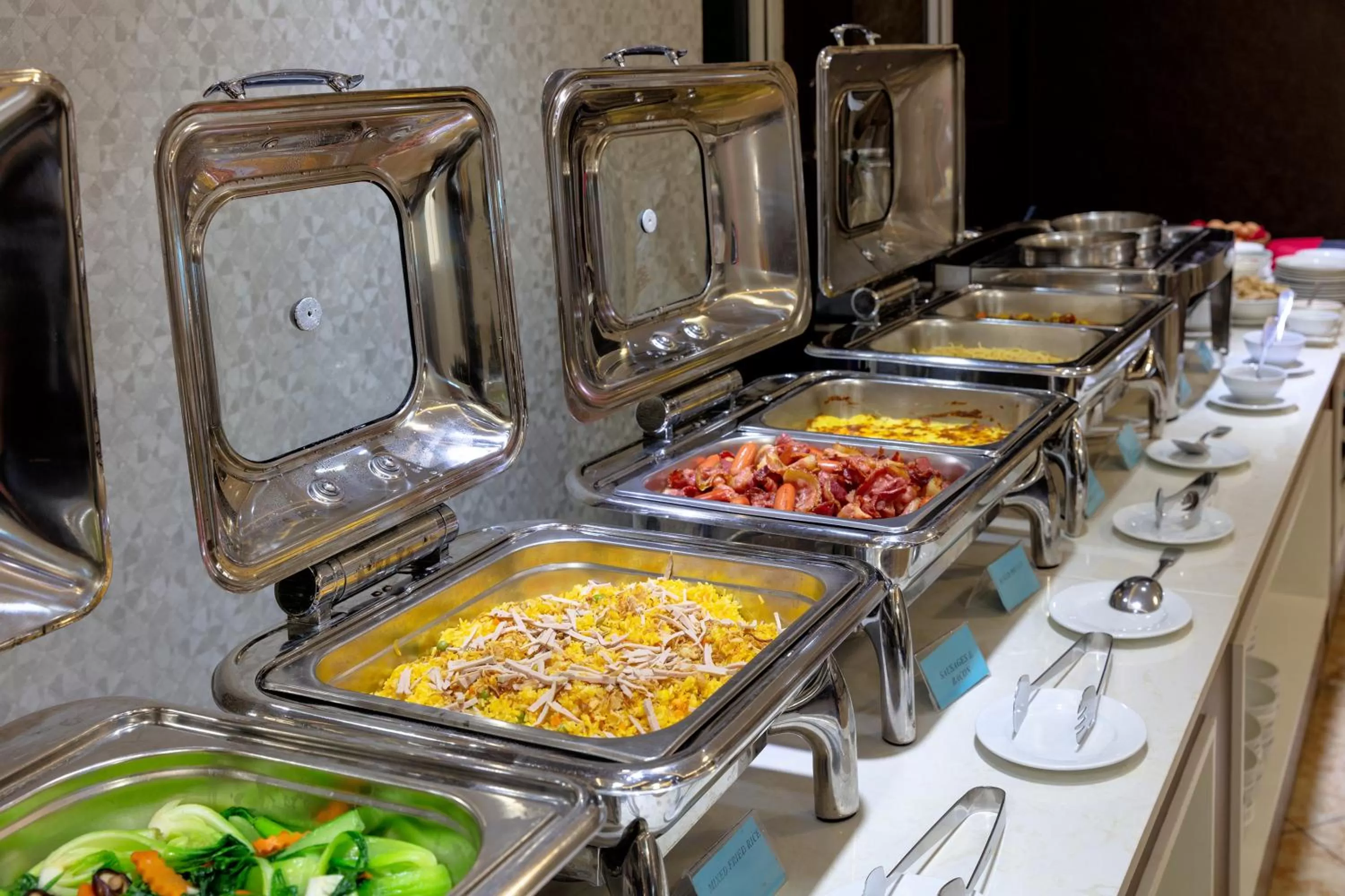 Buffet breakfast in Skylark Hotel