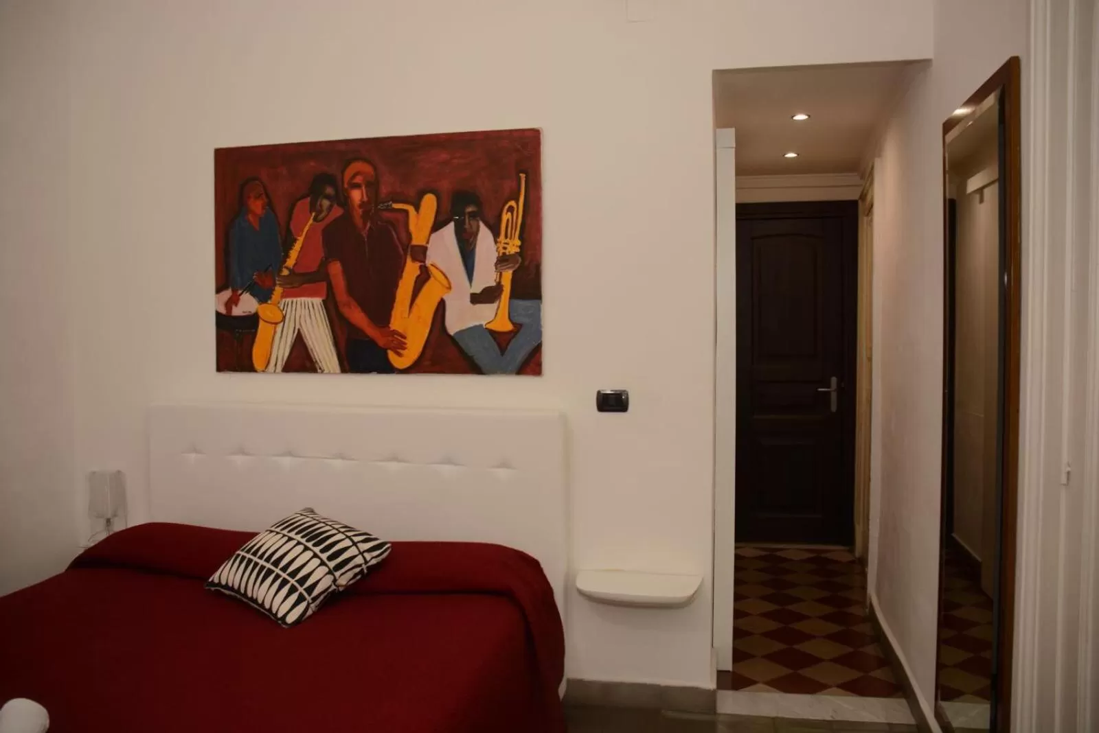 Decorative detail, Bed in B&B Opera