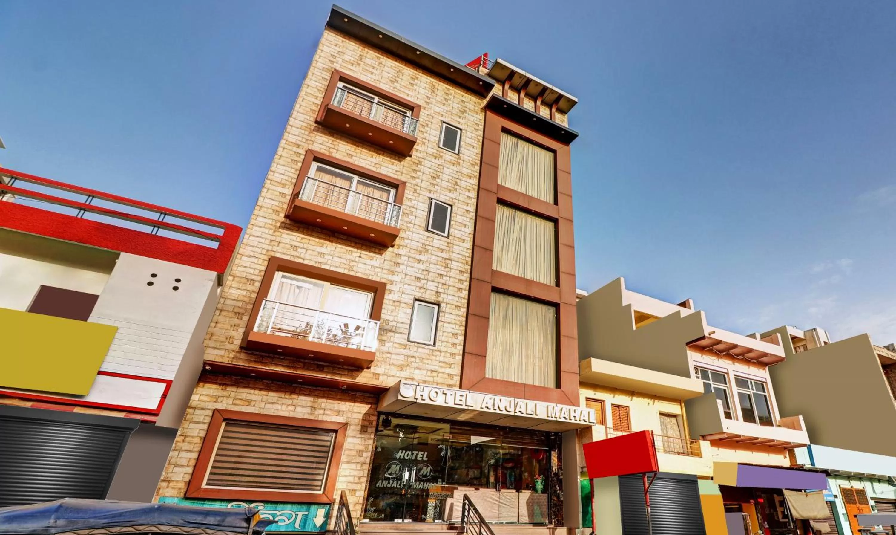 Property building in Itsy By Treebo - Anjali Mahal 500 Mtrs From Mathura Railway Station