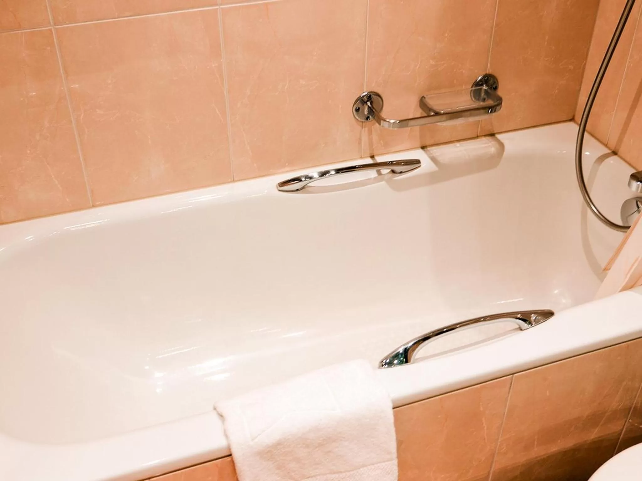 Bath in Hillsite Smart Hotel Flims