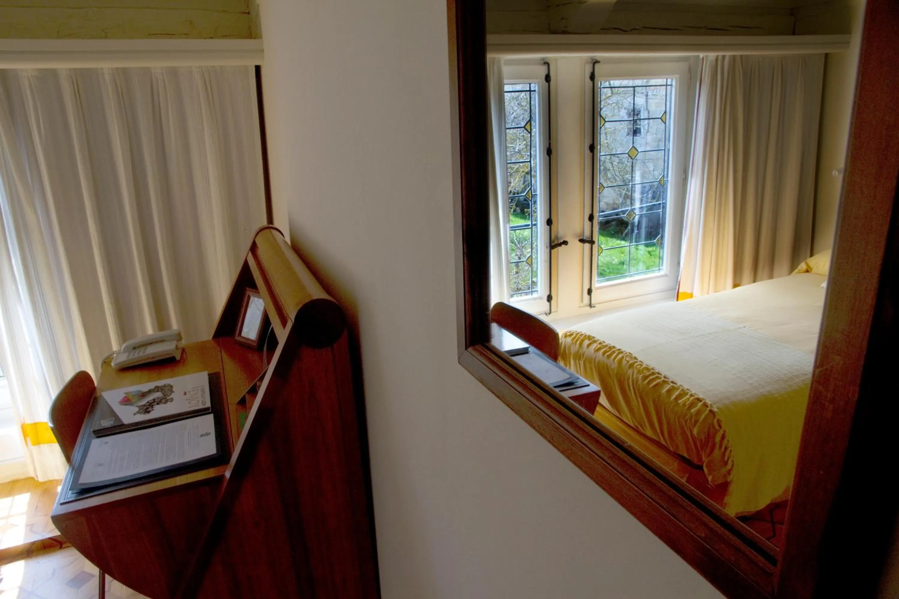 Photo of the whole room in Hotel Posada Santa Maria la Real