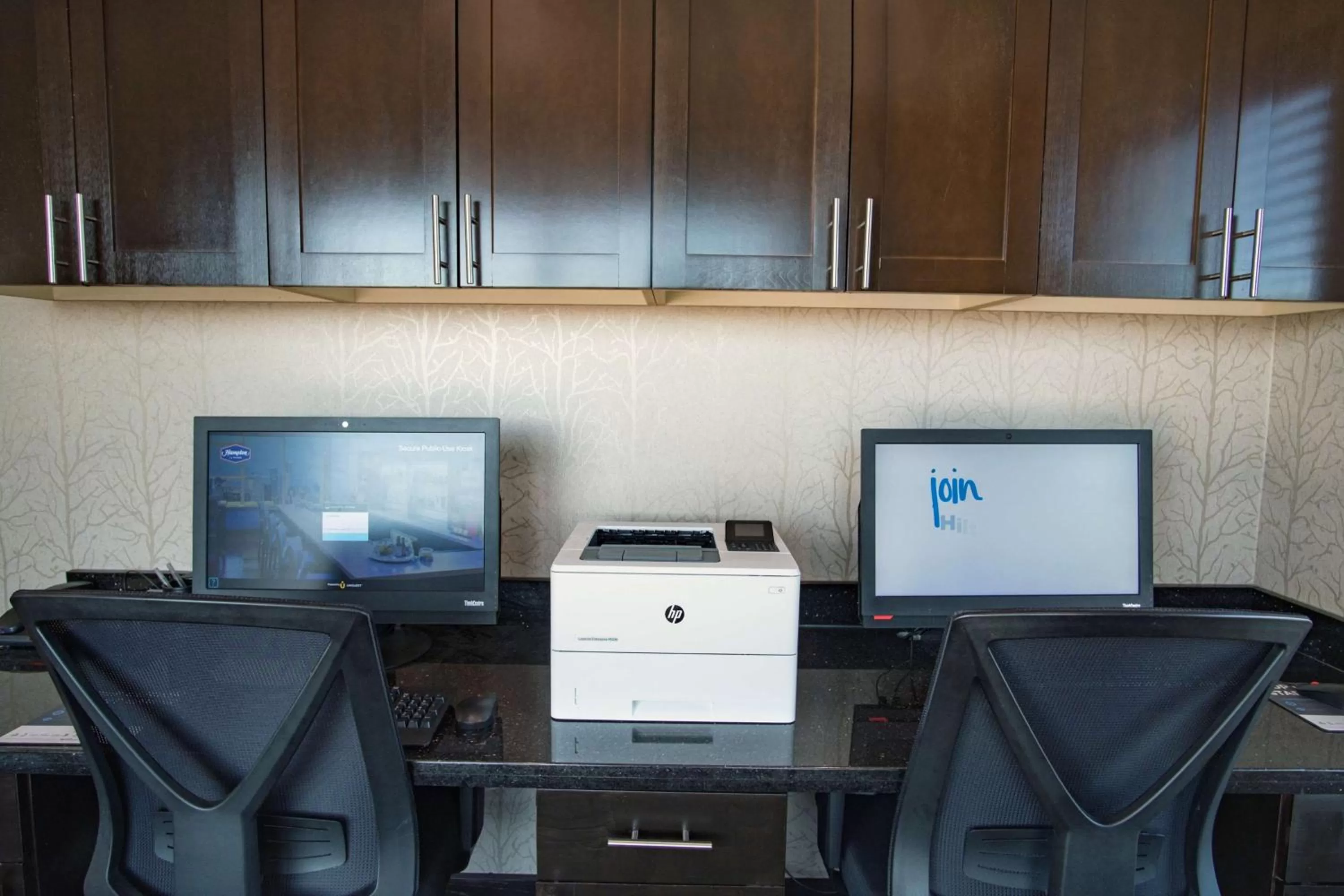 Business facilities in Hampton Inn Oklahoma City/Yukon