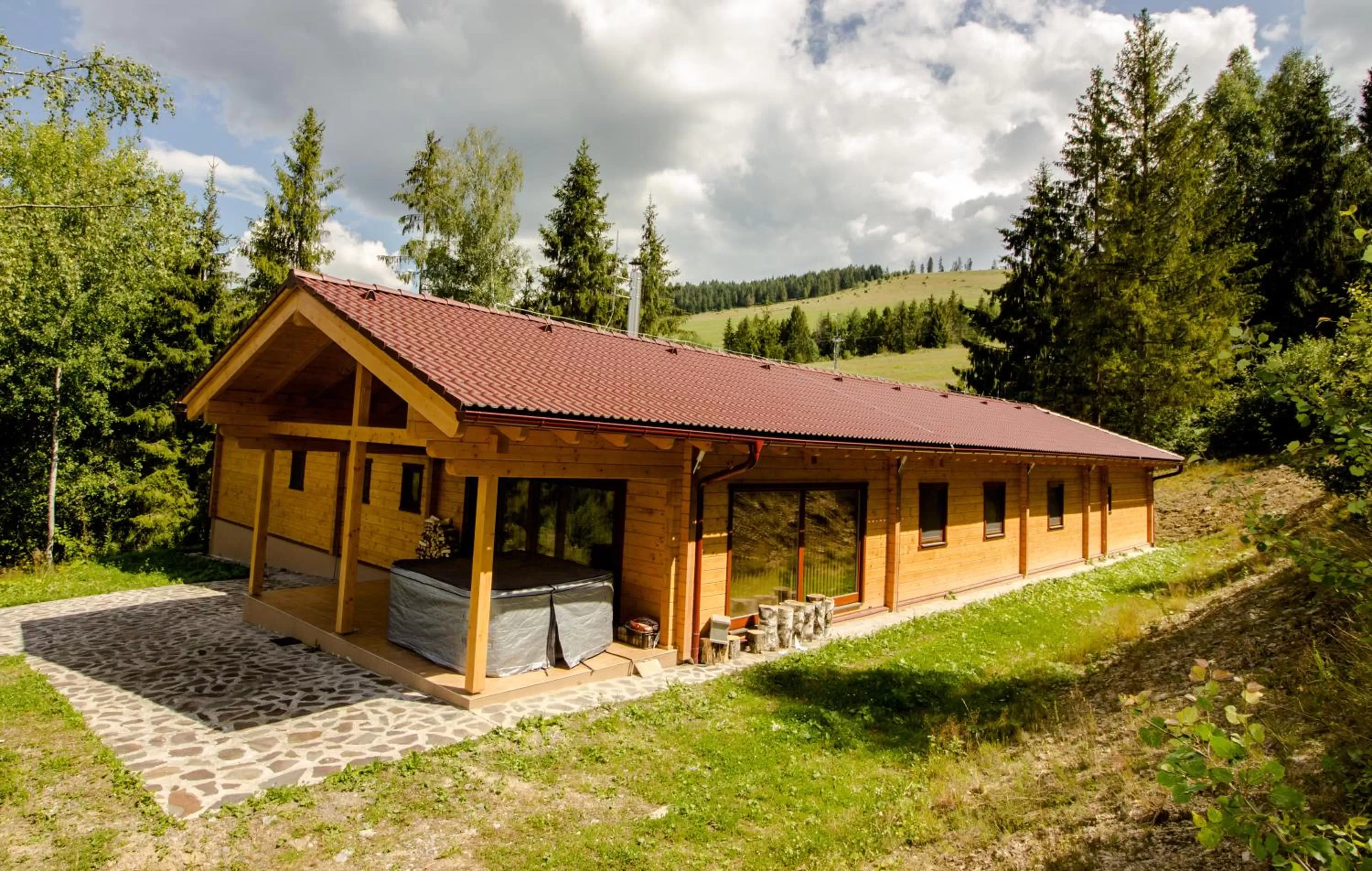 Property building in SKI CIERNY BALOG