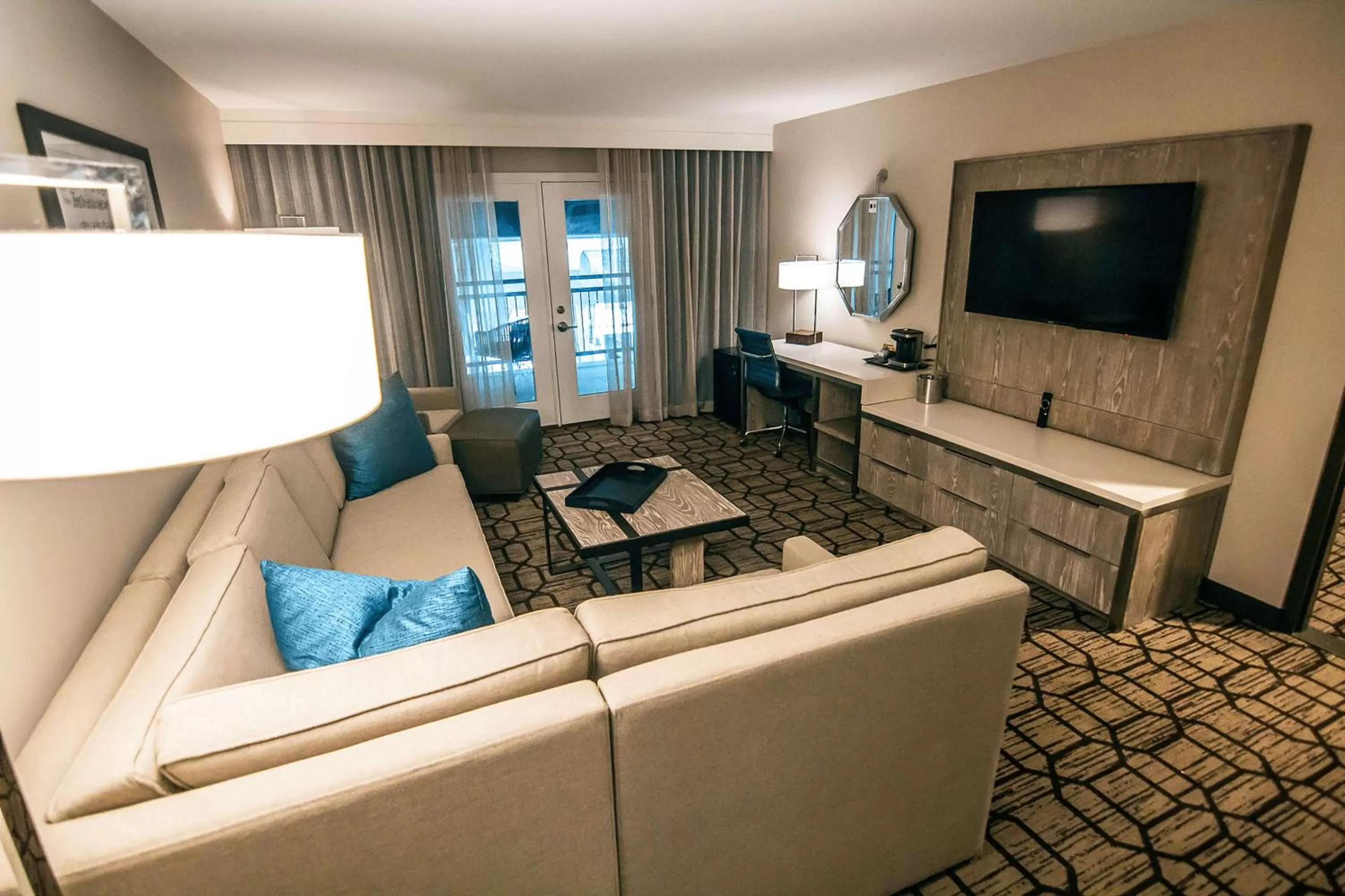 Living room in Doubletree By Hilton Lubbock - University Area