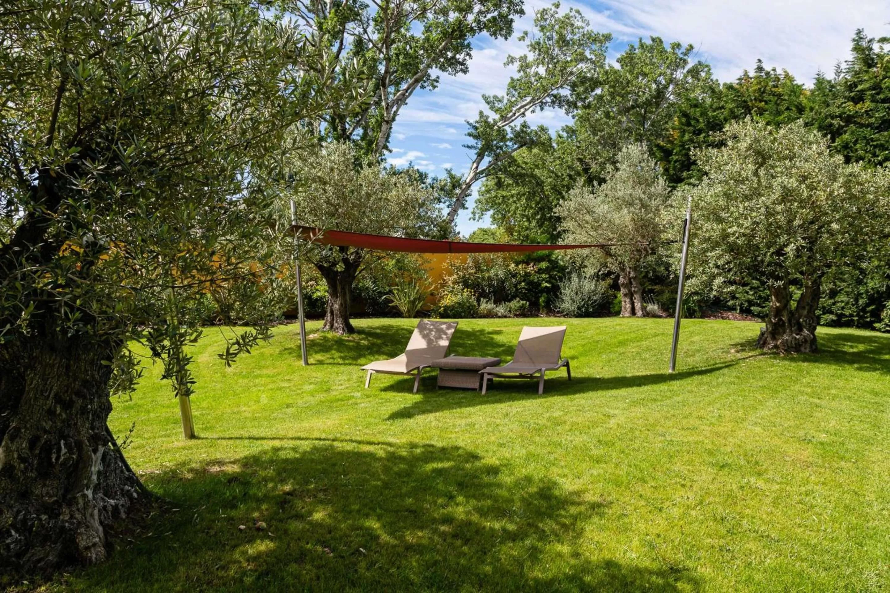 Property building in Best Western Plus Le Lavarin