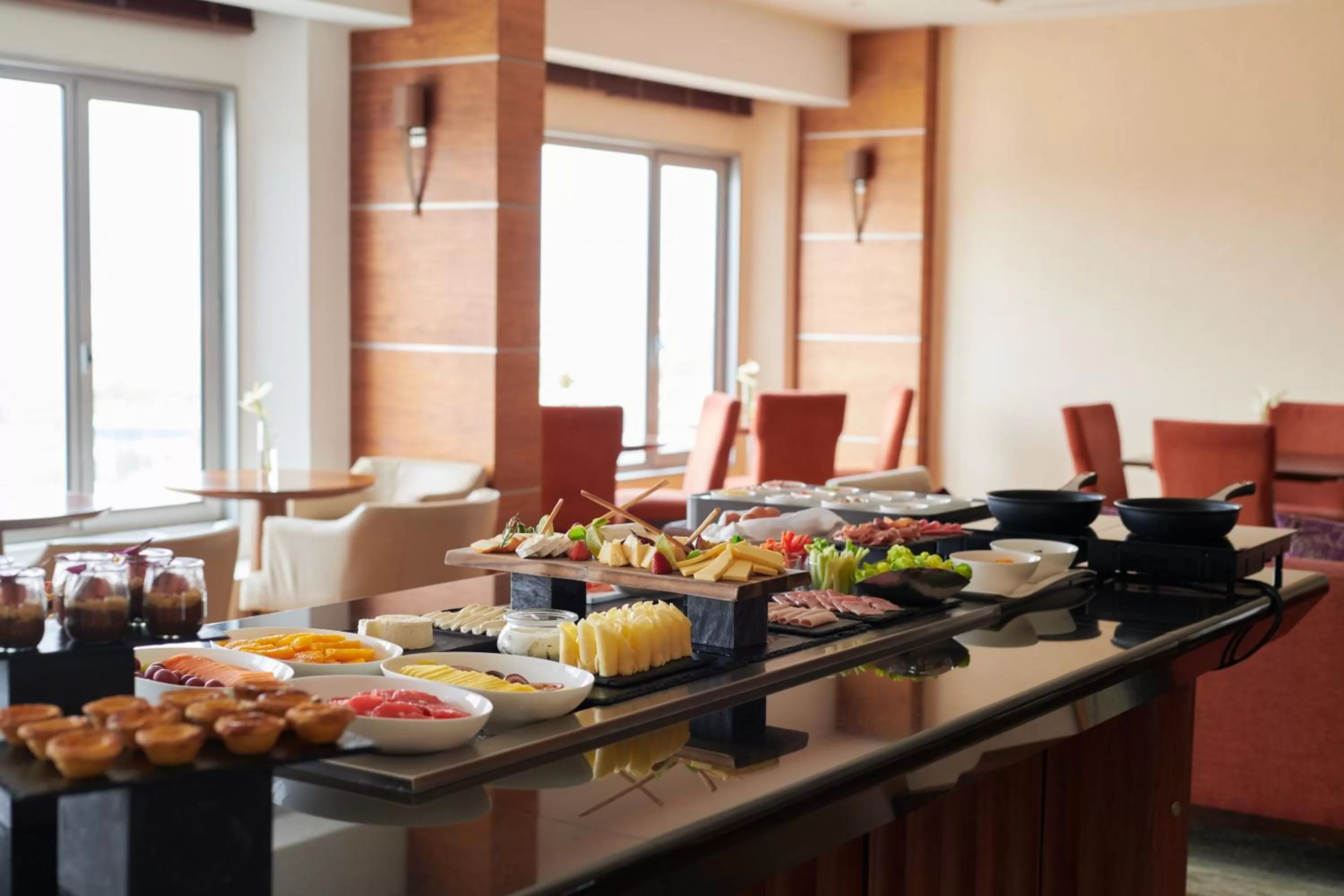 Restaurant/places to eat in Corinthia Lisbon