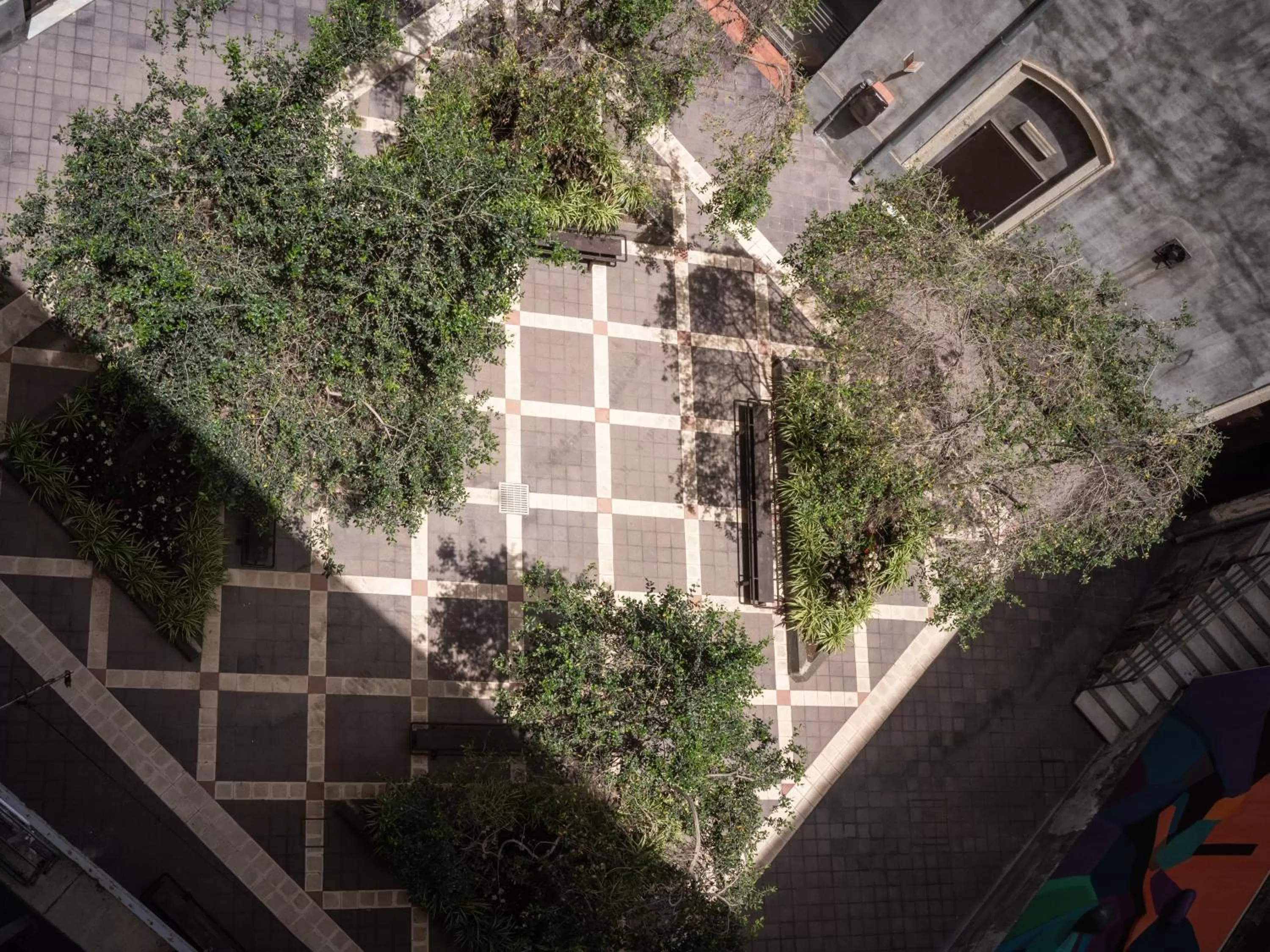 Inner courtyard view in B&B Università