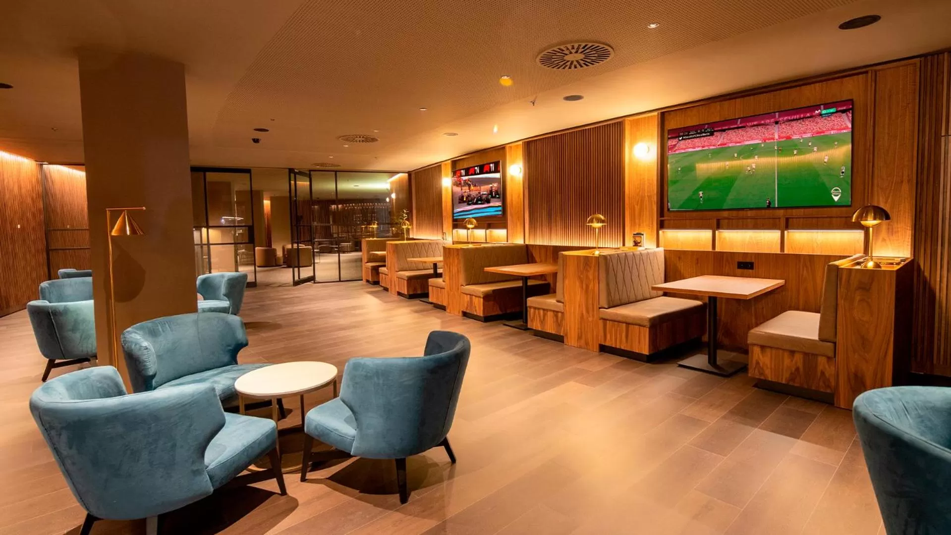 Lounge or bar in BAH Barcelona Airport Hotel