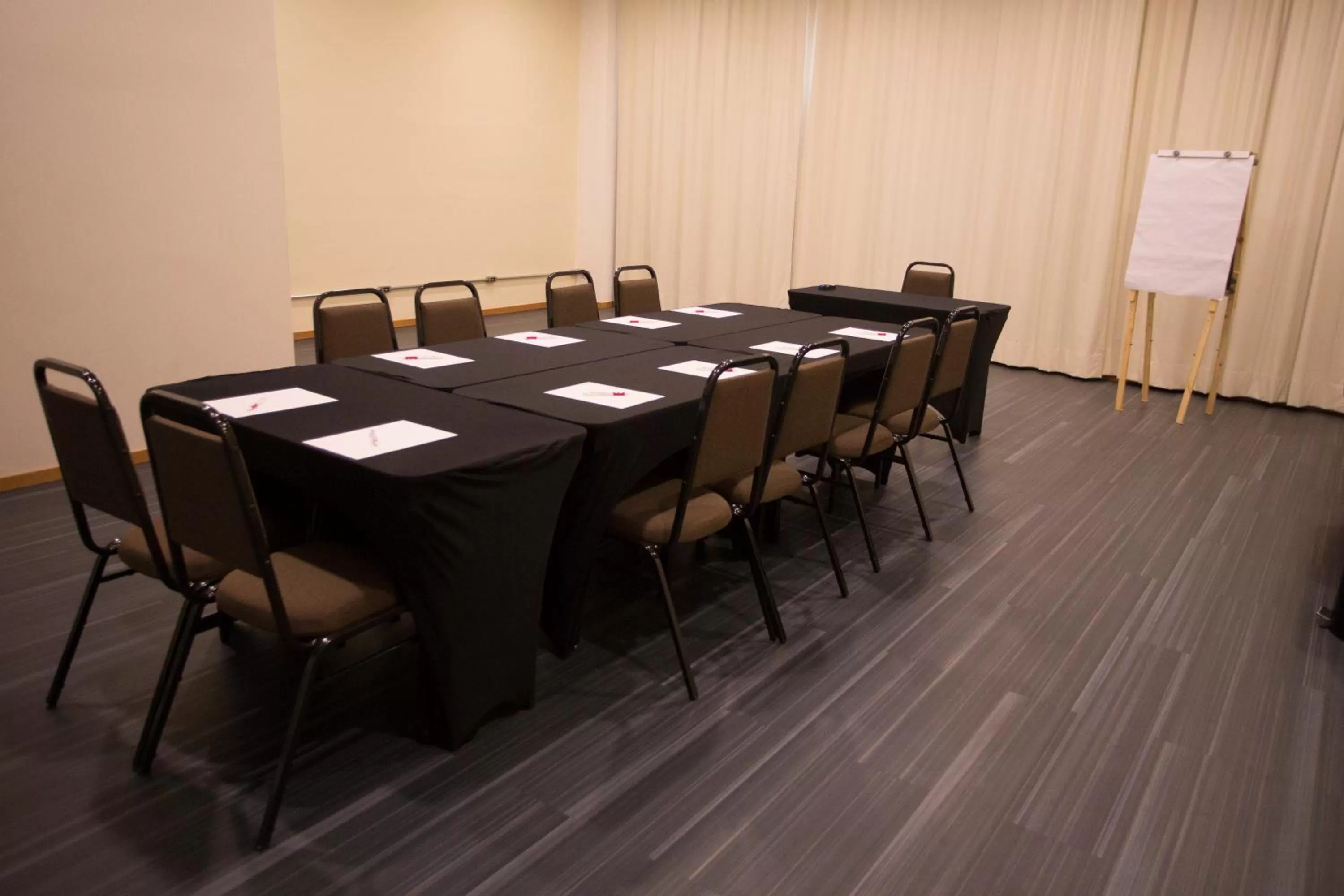 Meeting/conference room in Druds Hotel Hortolândia