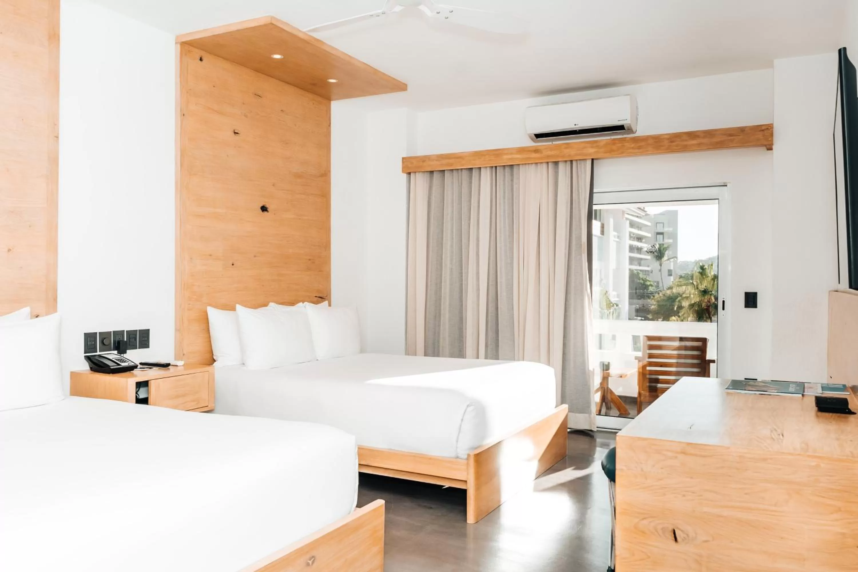 Bed in Bahia Hotel & Beach House