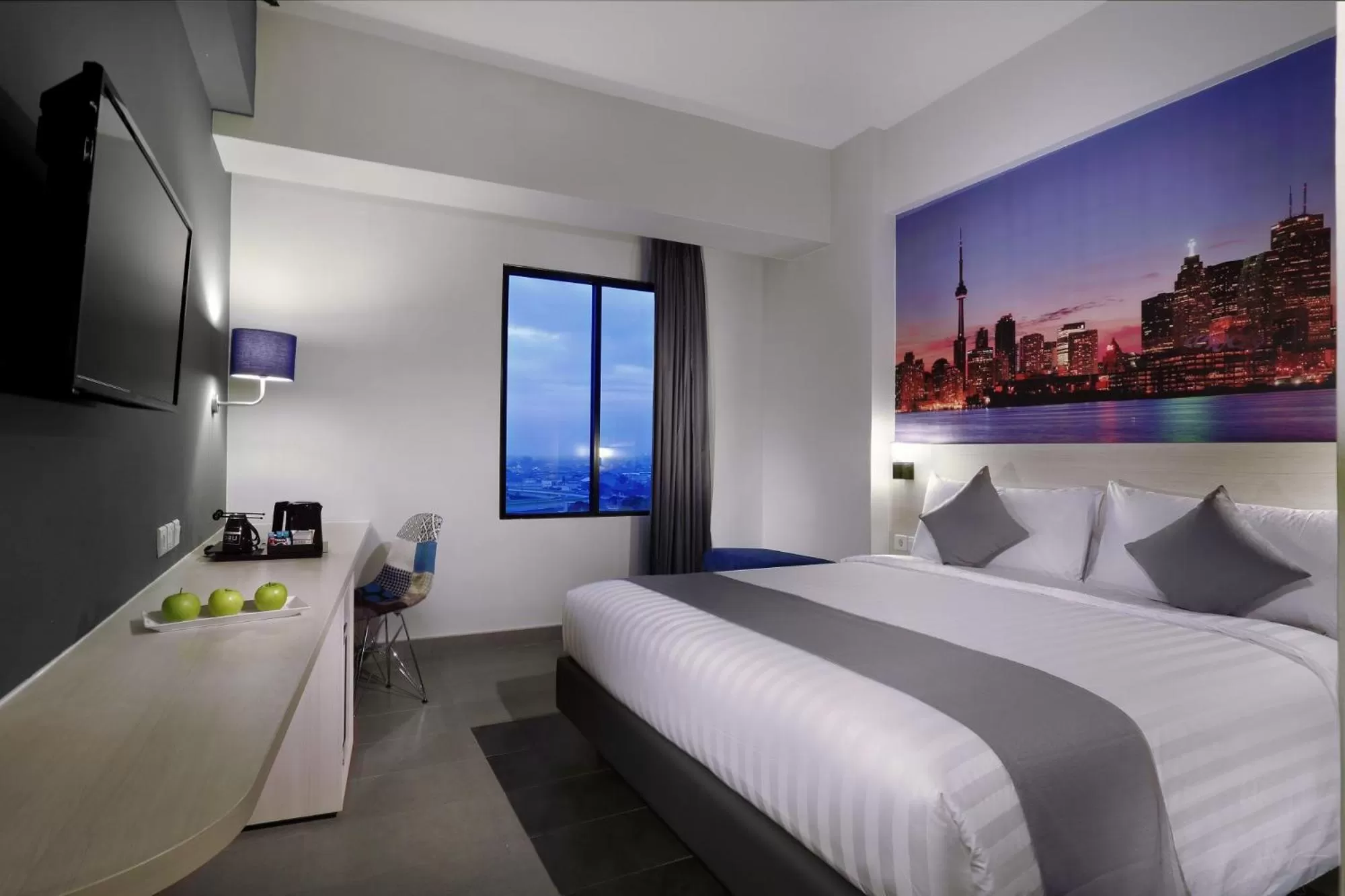 Bedroom, Bed in Hotel Neo+ Kebayoran Jakarta