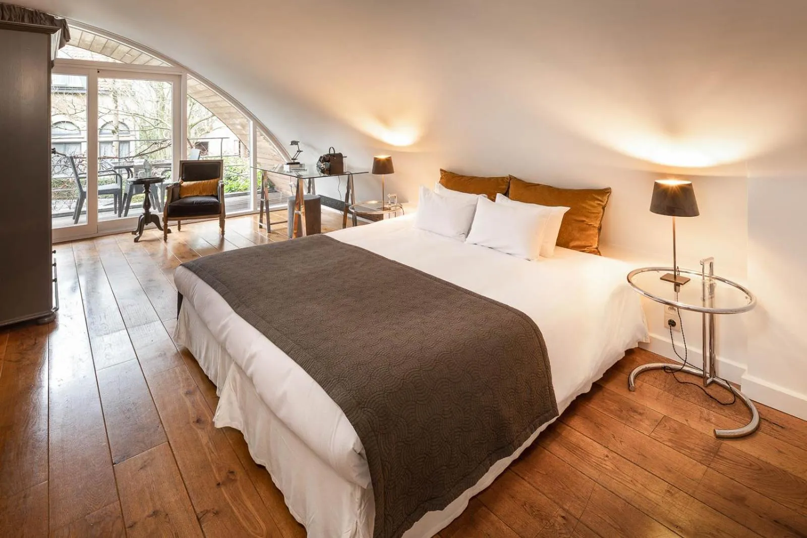 Bedroom, Bed in De Tuilerieën - Small Luxury Hotels of the World