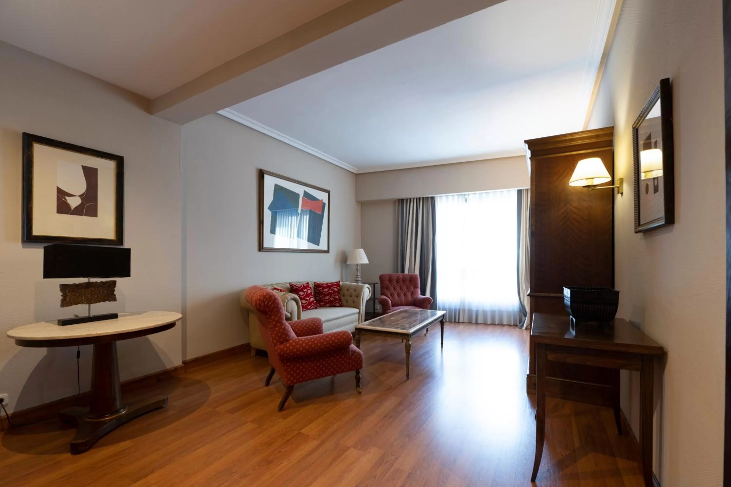 Bedroom in Barceló León Conde Luna