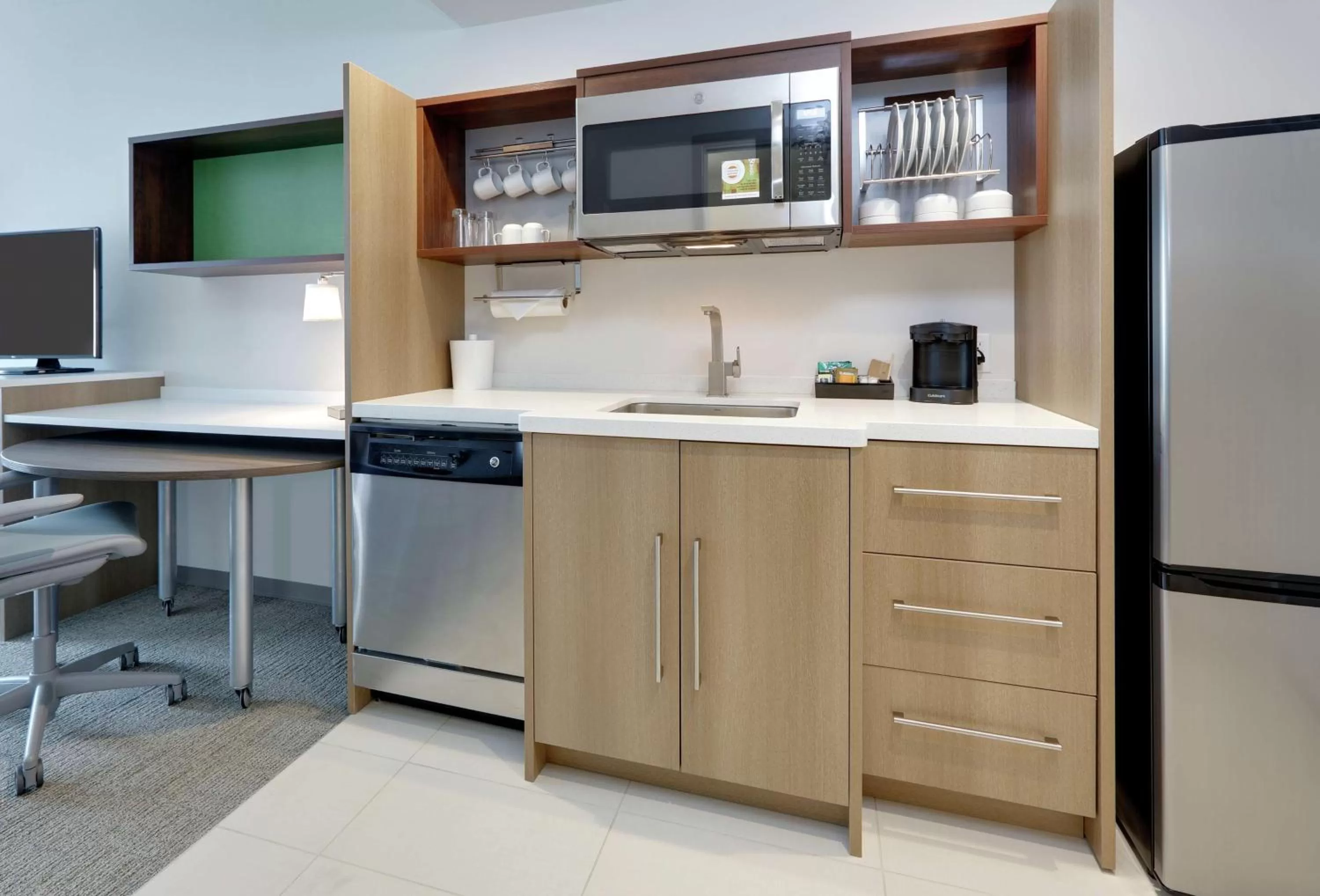 King Suite - Mobility Accessible/Non-Smoking in Home2 Suites By Hilton Hagerstown