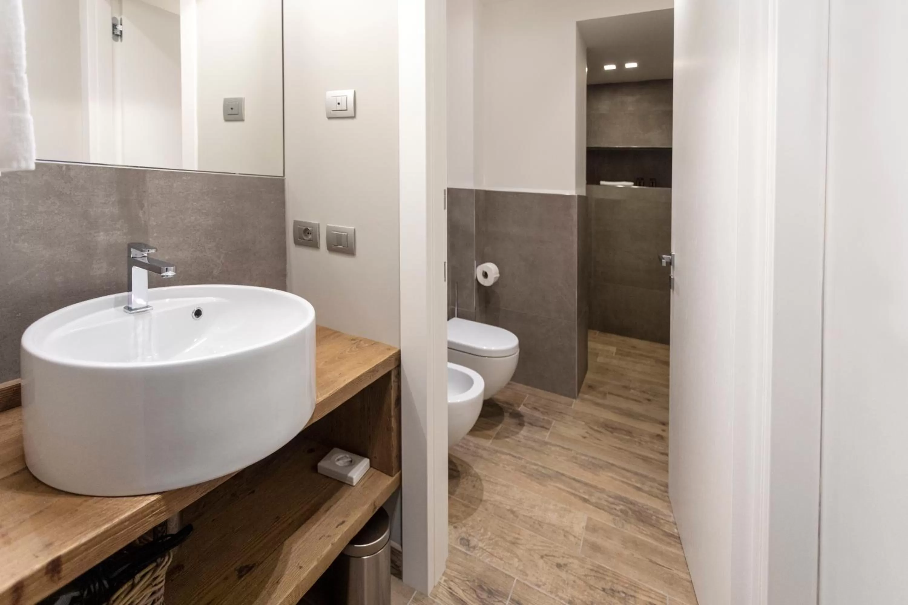 Toilet in Sunset Residence