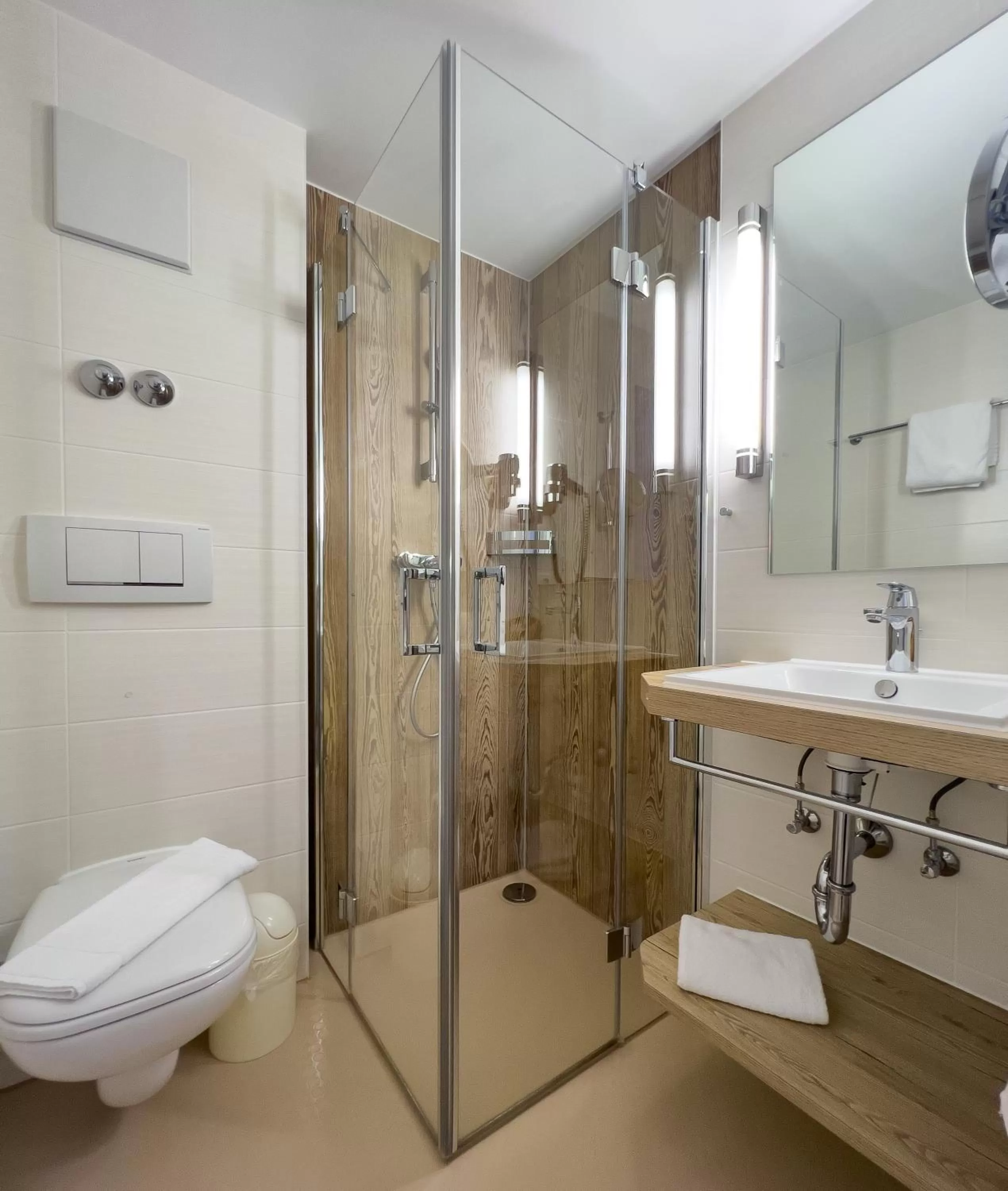 Bathroom in Hotel Landhaus Wörlitzer Hof