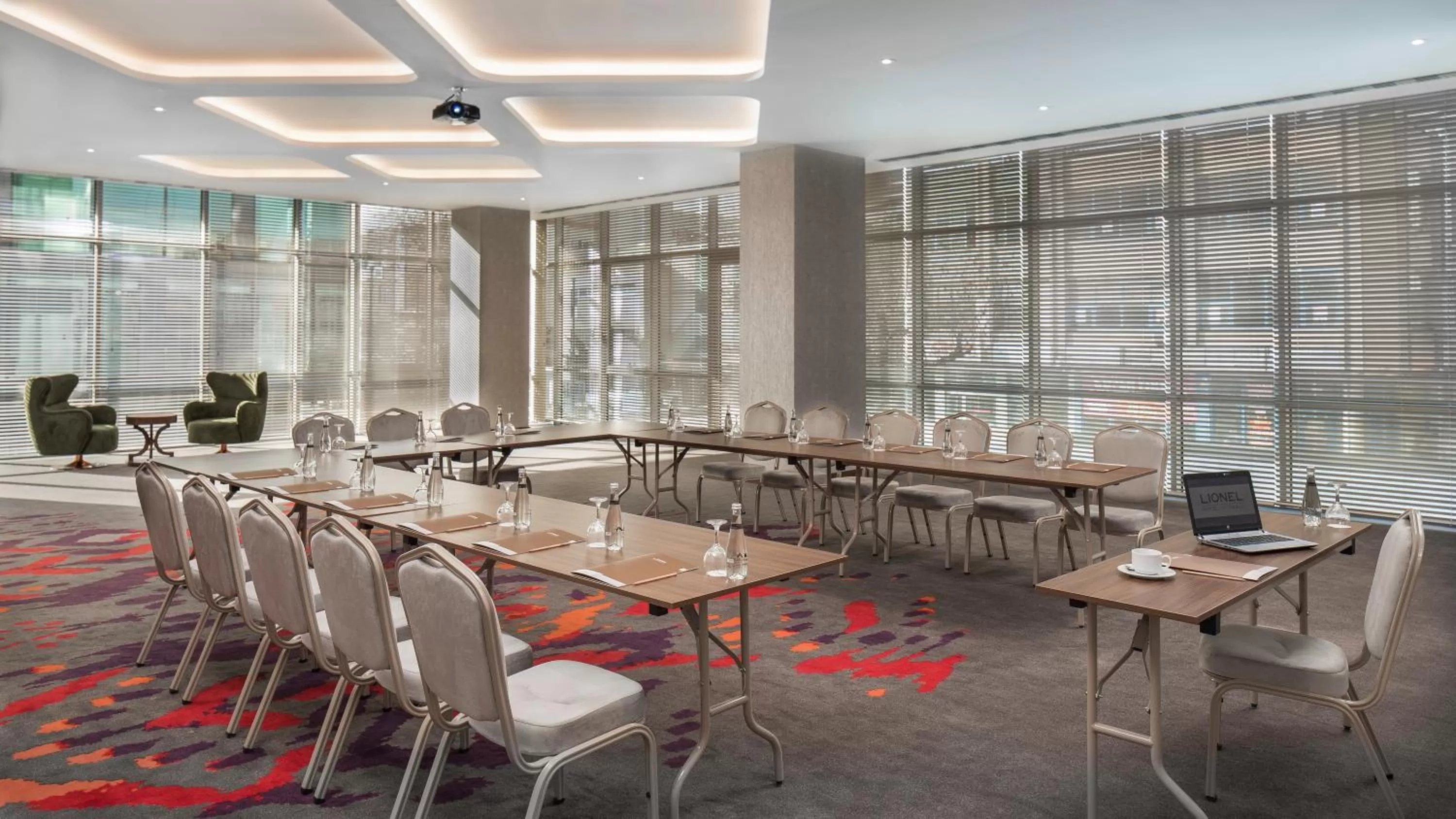Business facilities in Lionel Hotel Istanbul