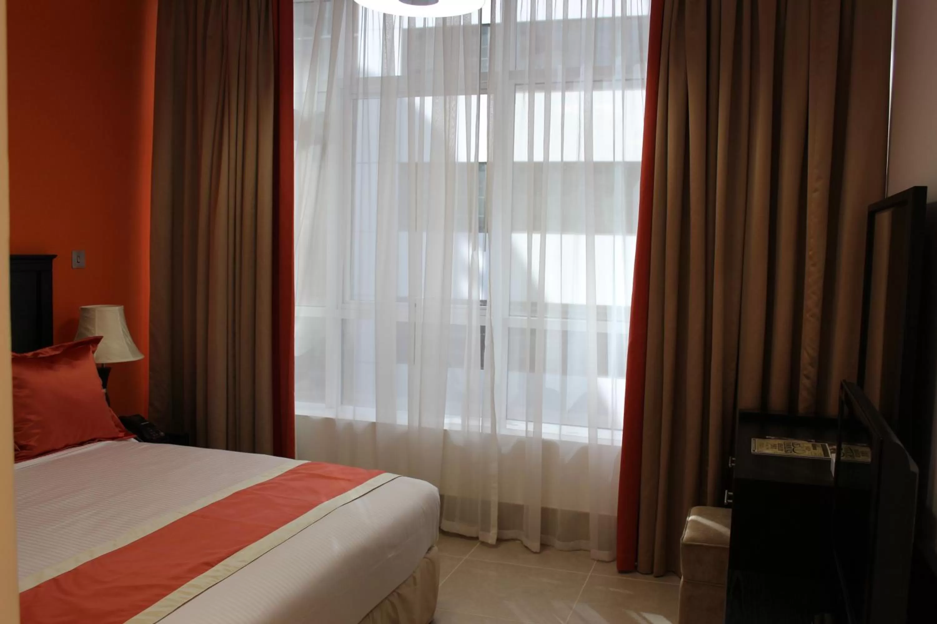 Bedroom, Bed in Al Diar Sawa Hotel Apartments