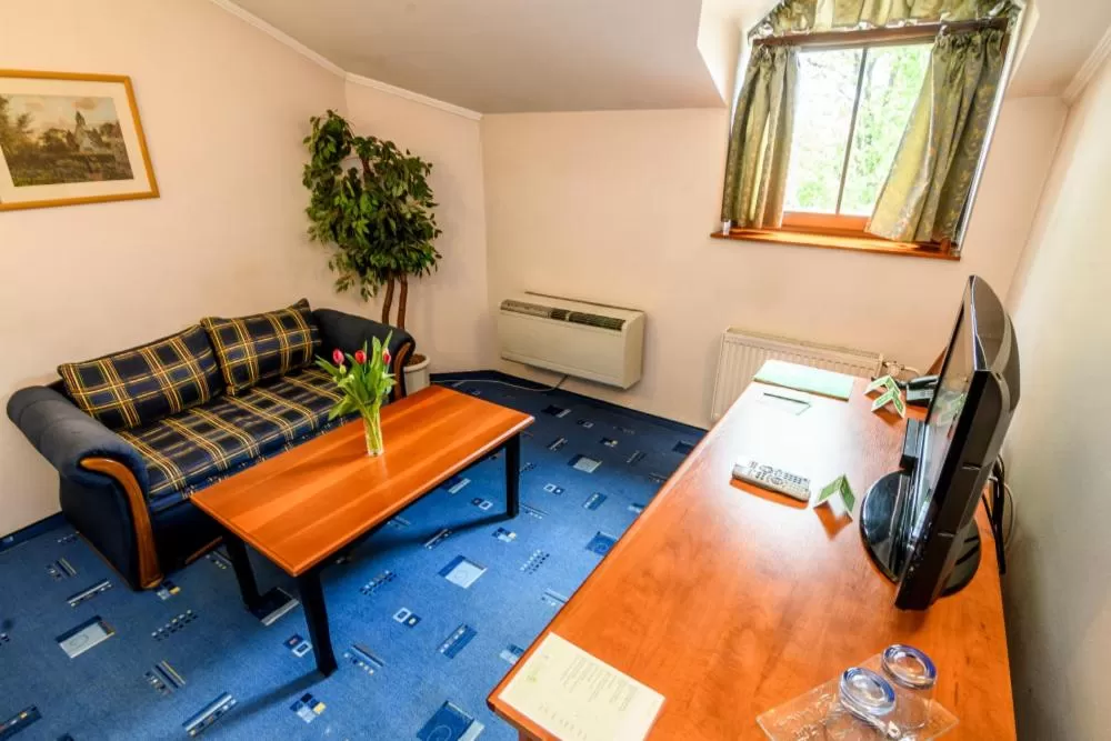 Comfort Double Room with Extra Bed in Eco Friendly Hotel Dália