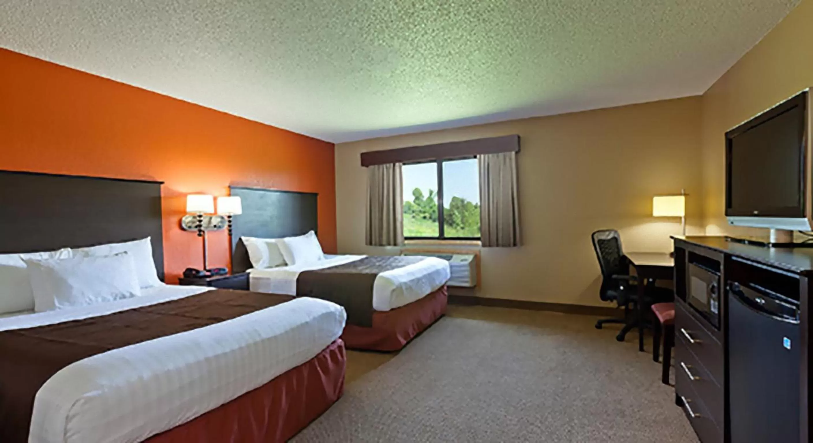 Photo of the whole room, Bed in AmericInn by Wyndham Algona