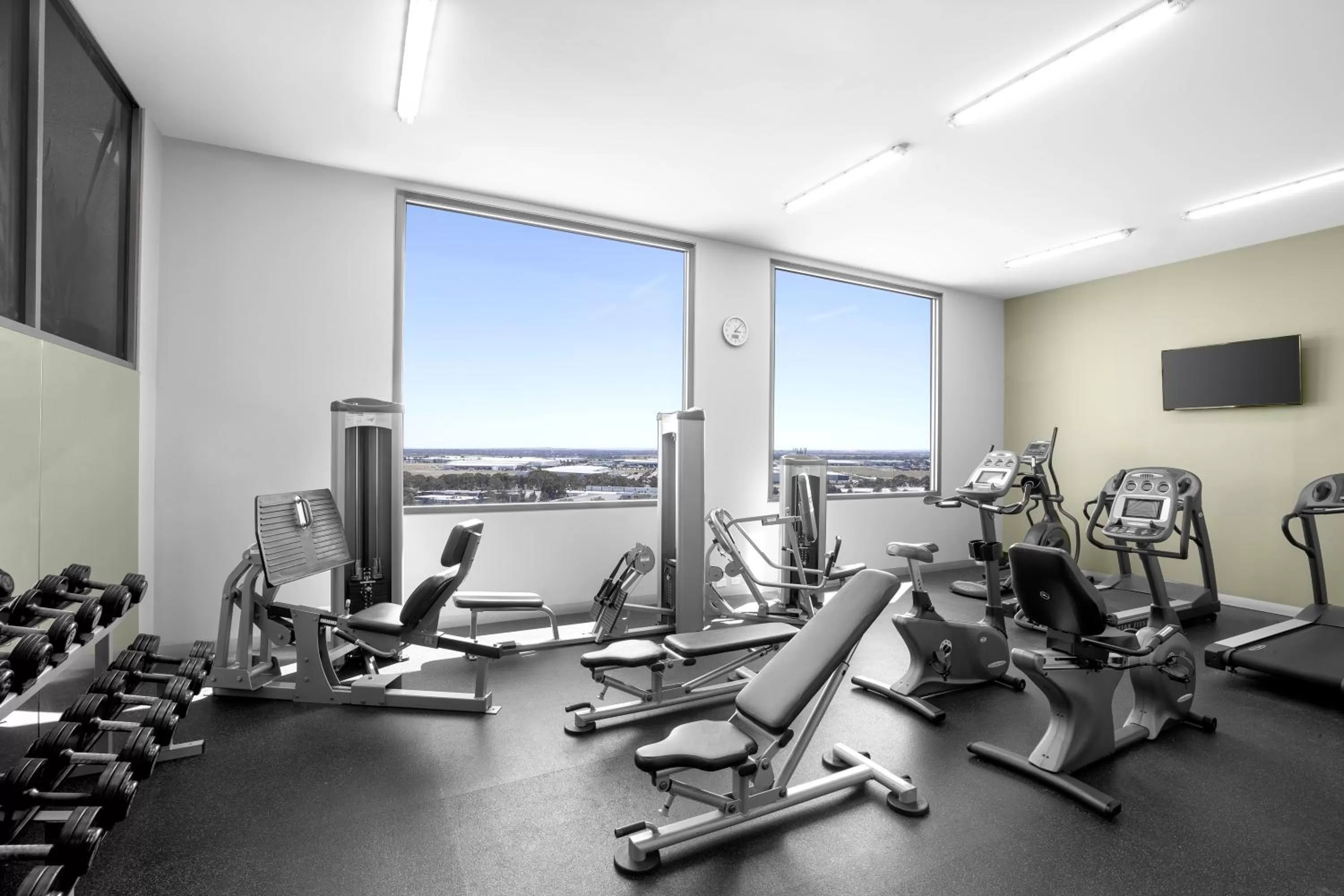 Fitness centre/facilities in Mantra Melbourne Airport