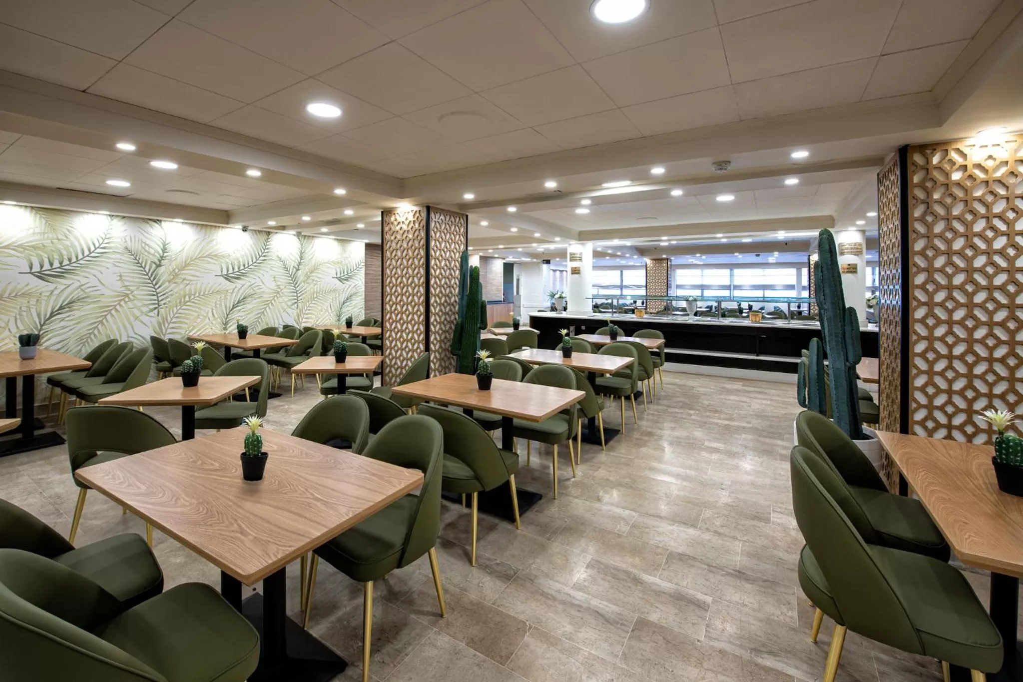 Restaurant/places to eat in Brown Lighthouse Eilat, a member of Brown Hotels