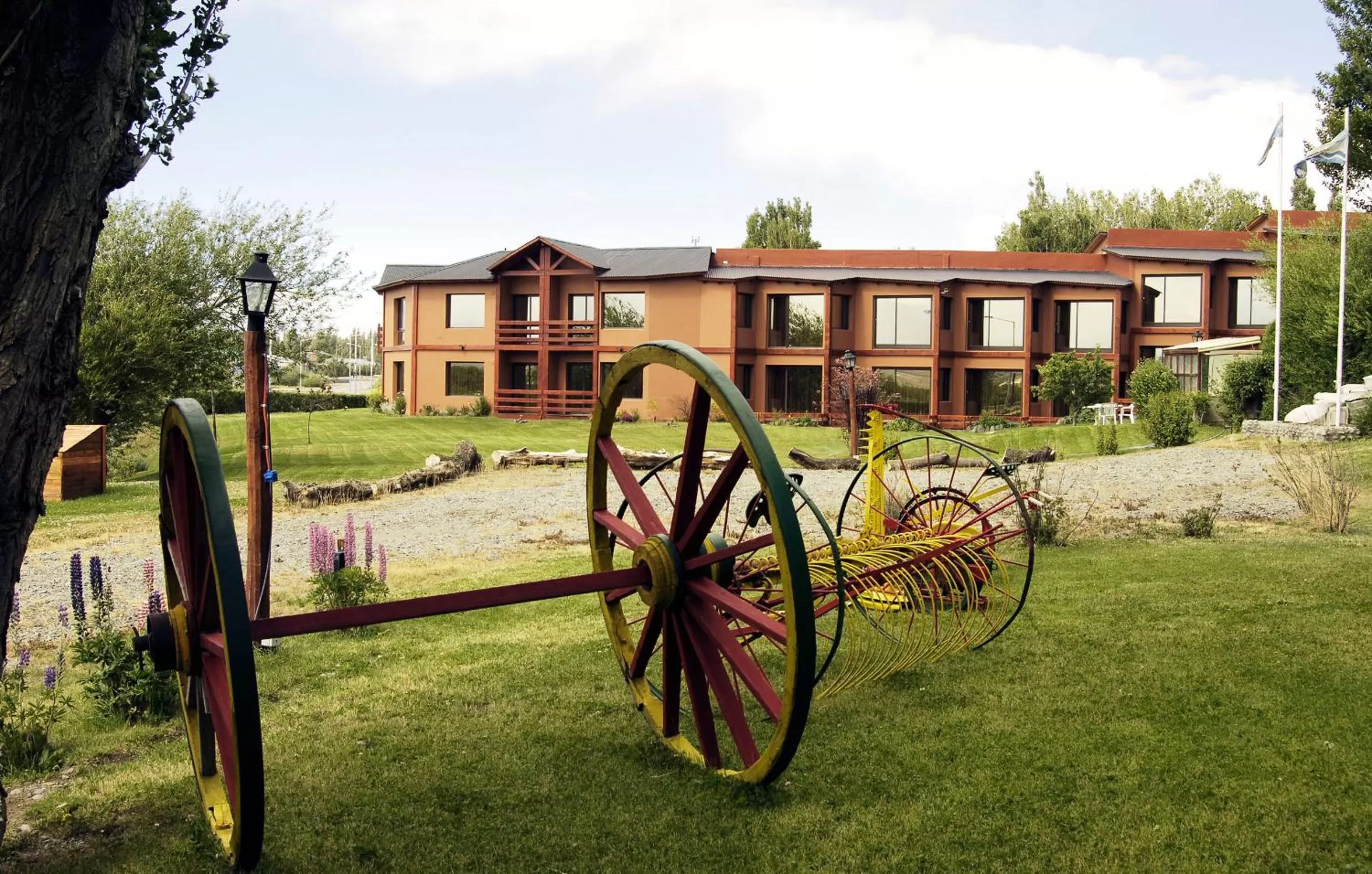 Facade/entrance in Hotel Sierra Nevada