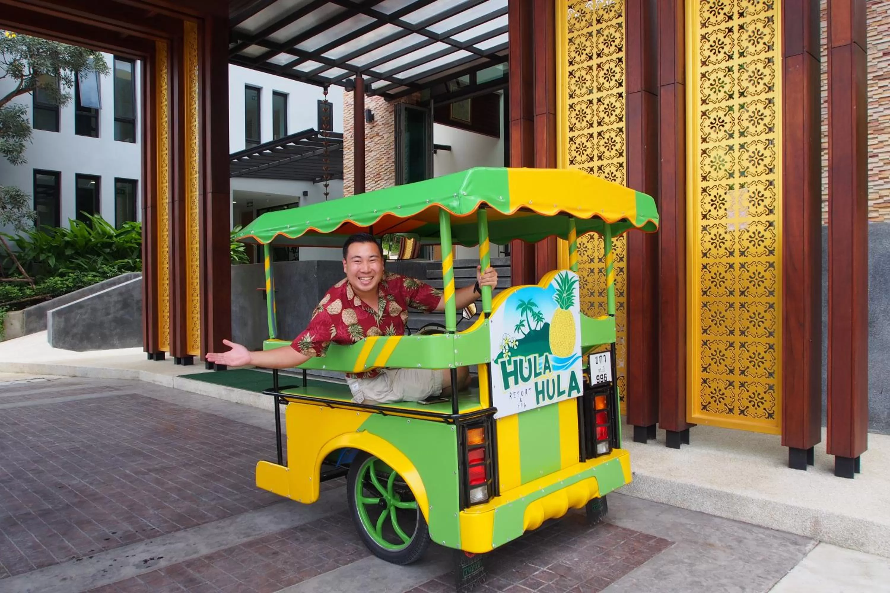 Family in Hula Hula Resort, Ao Nang