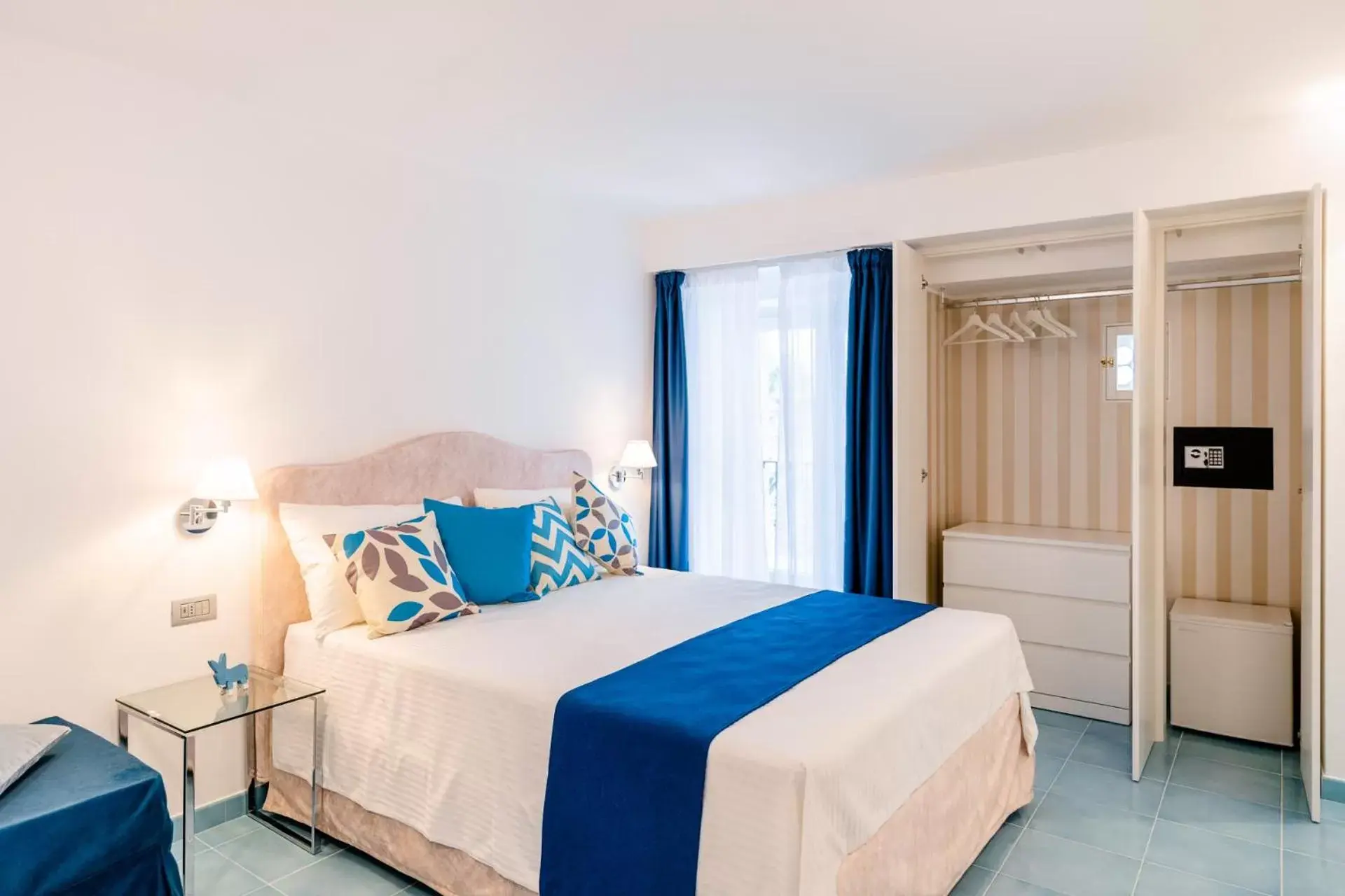 Superior Double Room in BeB Palazzo Mancini Superior Double Room in BeB Palazzo Mancini