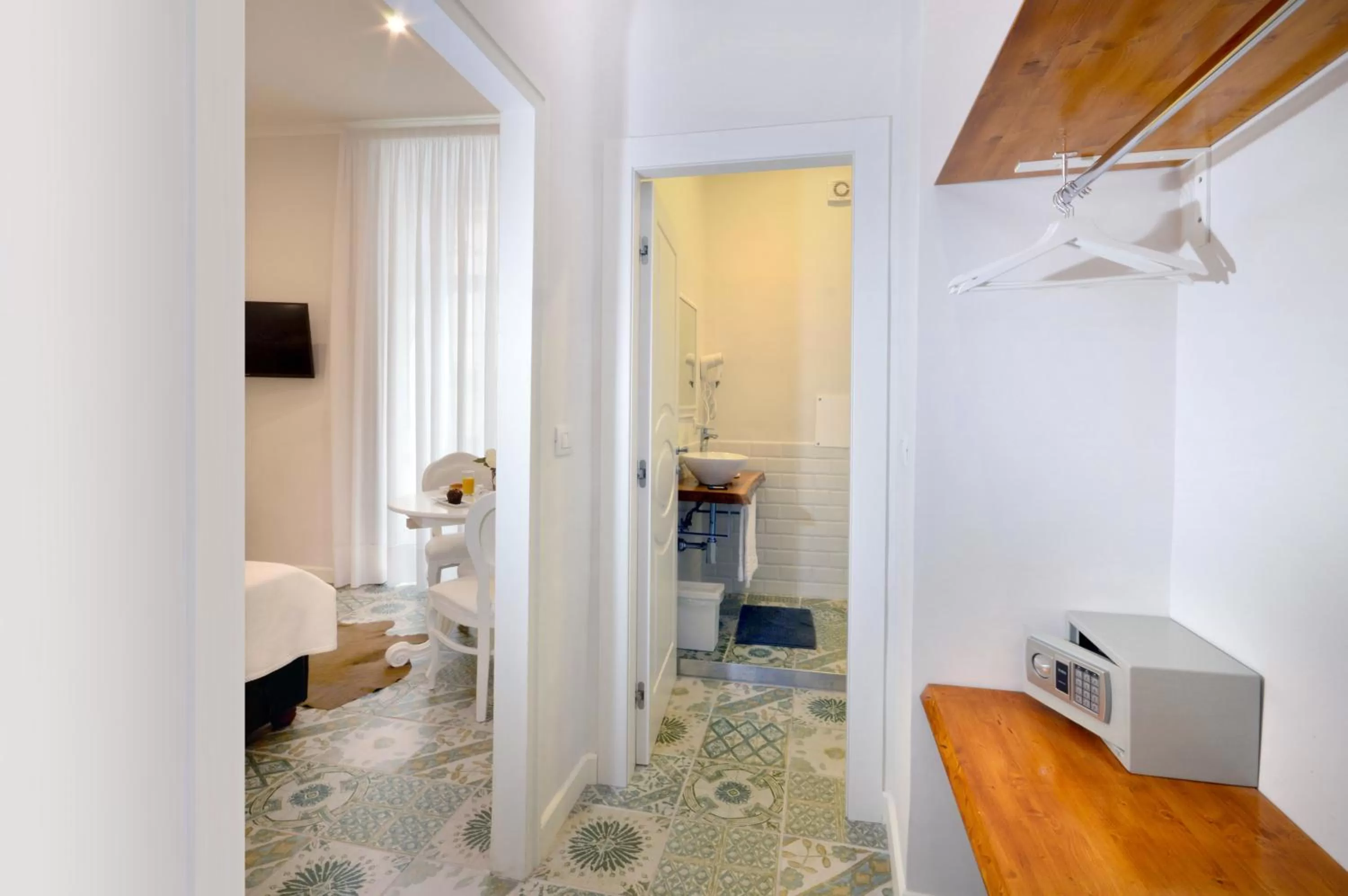 Photo of the whole room in Barbarella Home