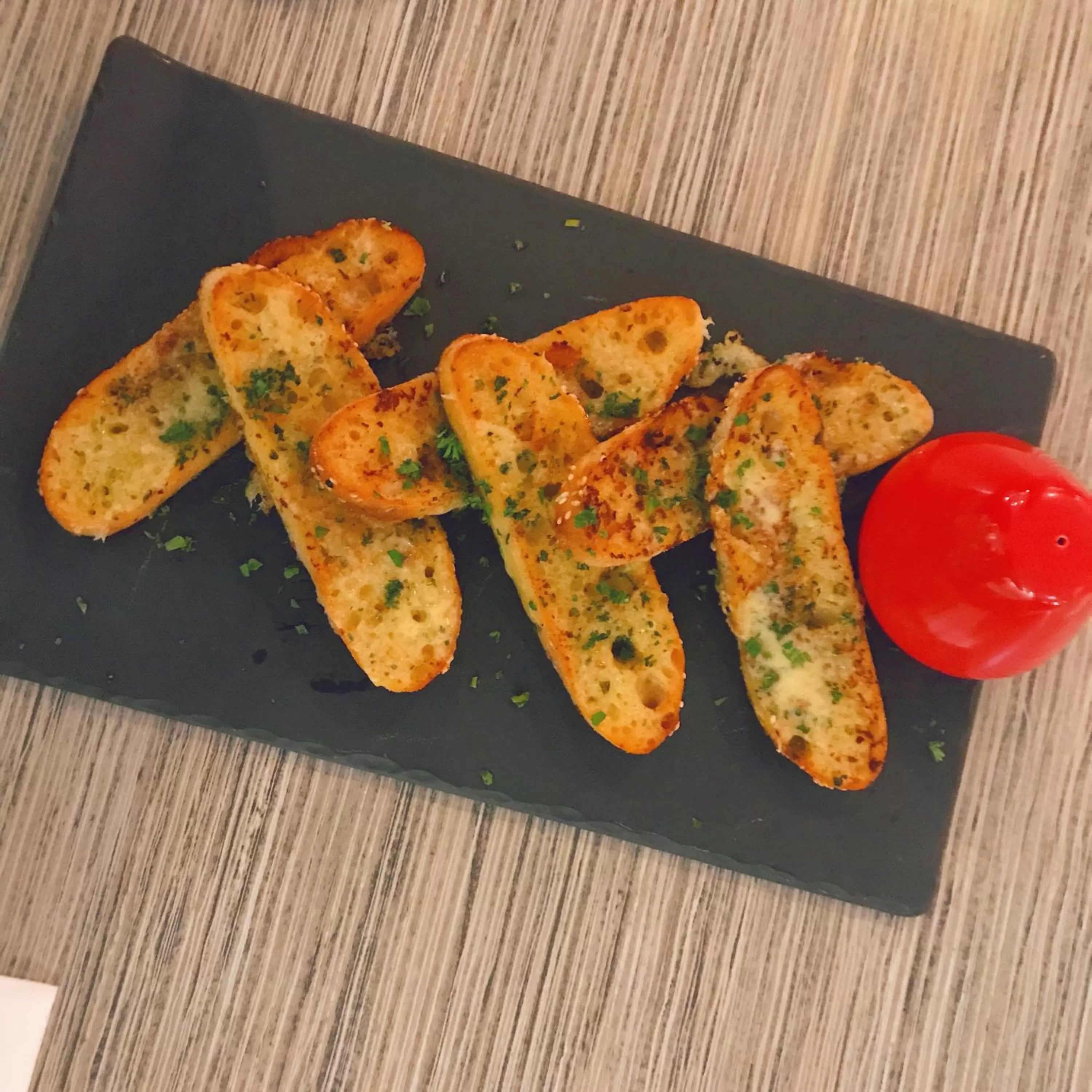 Restaurant/places to eat in Bunbury Hotel Koombana Bay