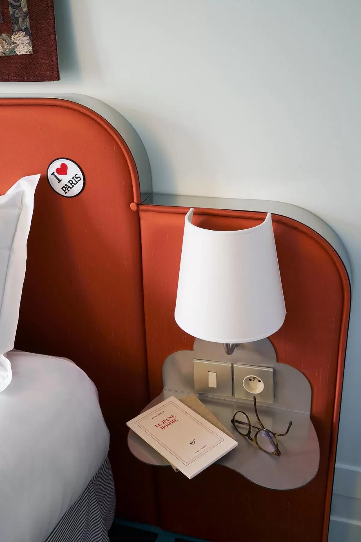 Bed in Hôtel Beauregard