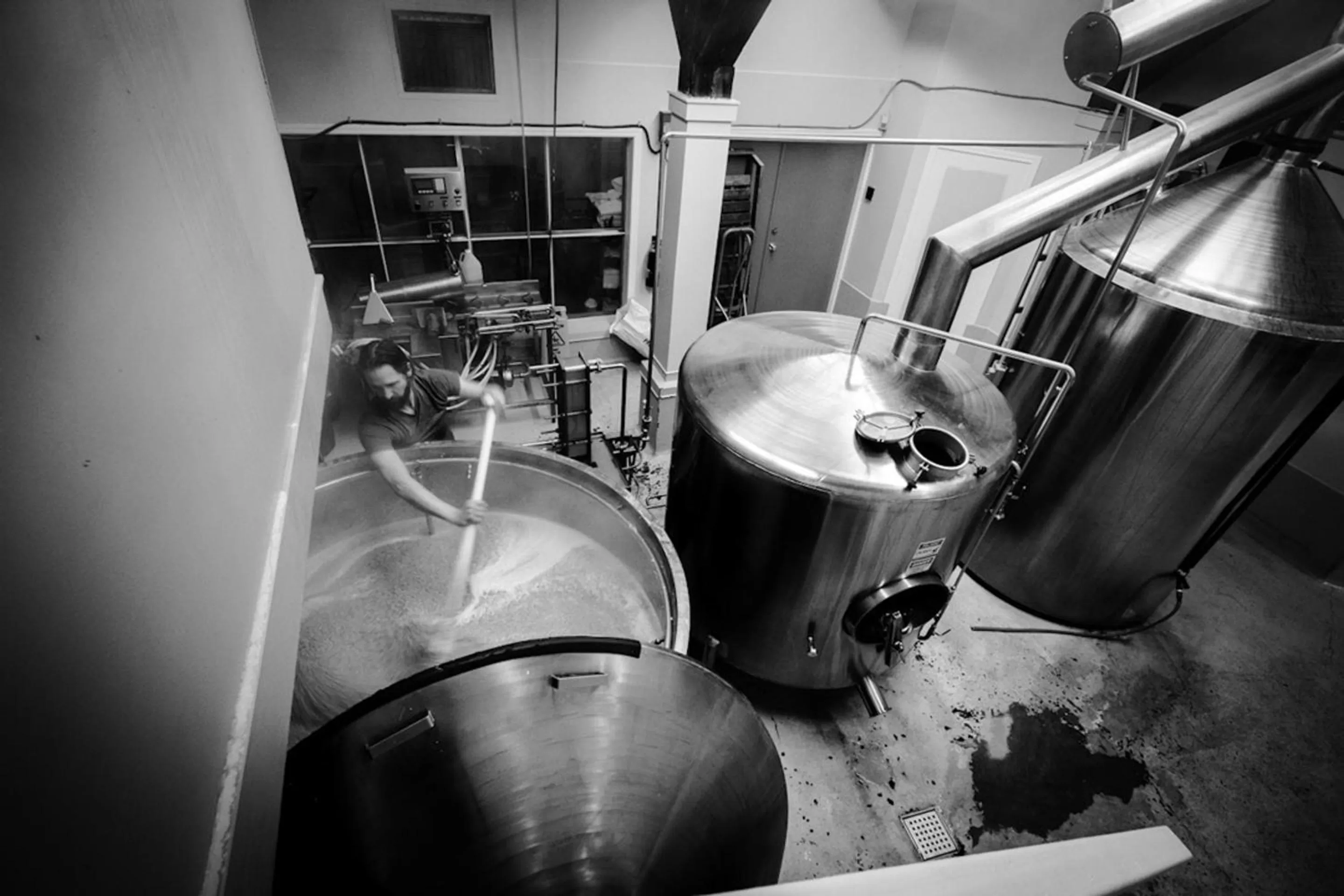 Property building in Swans Brewery, Pub & Hotel