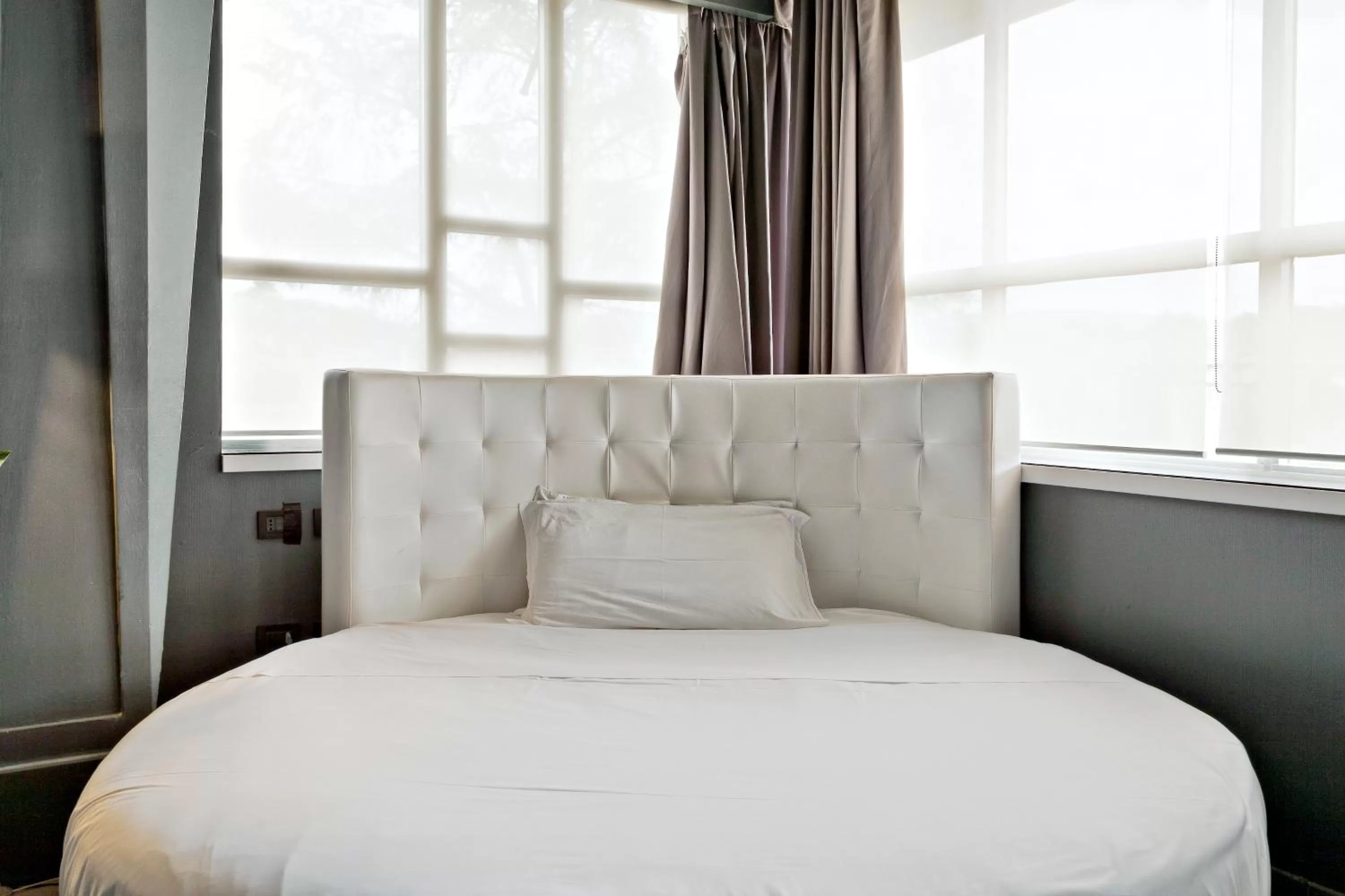 Bed in Italiana Hotels Florence