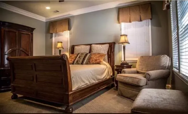 Double Room with Private Bathroom in Clark House Inn Double Room with Private Bathroom in Clark House Inn