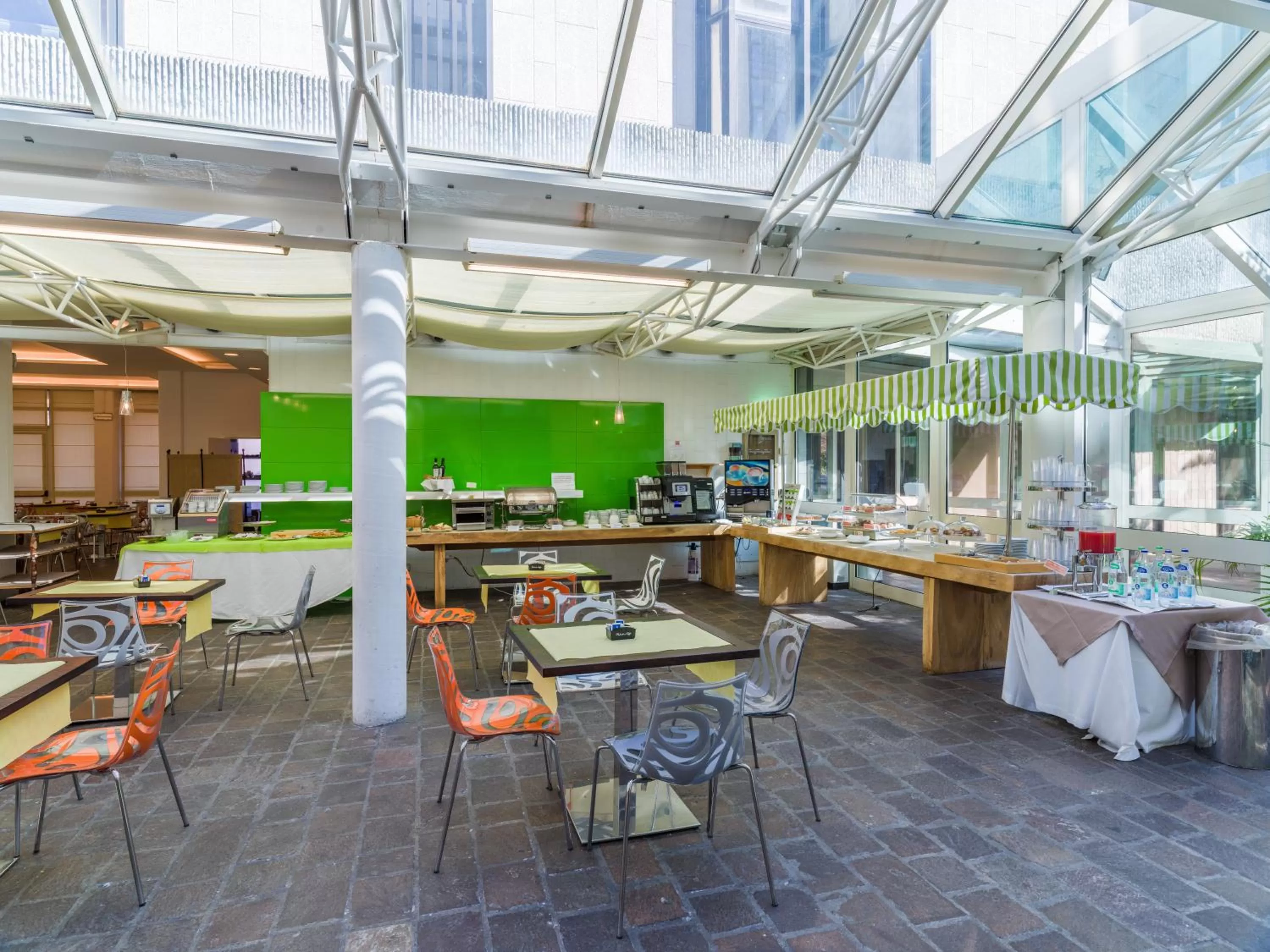 Restaurant/places to eat in Grand Hotel Tiziano E Dei Congressi