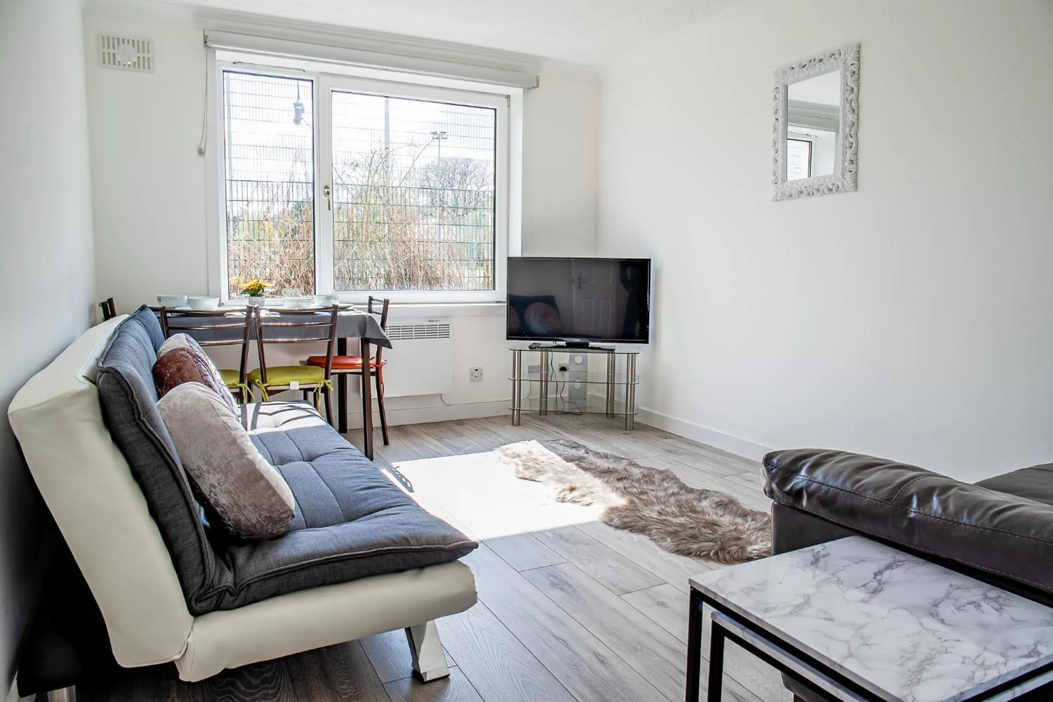 Living room in Millburn Apartment