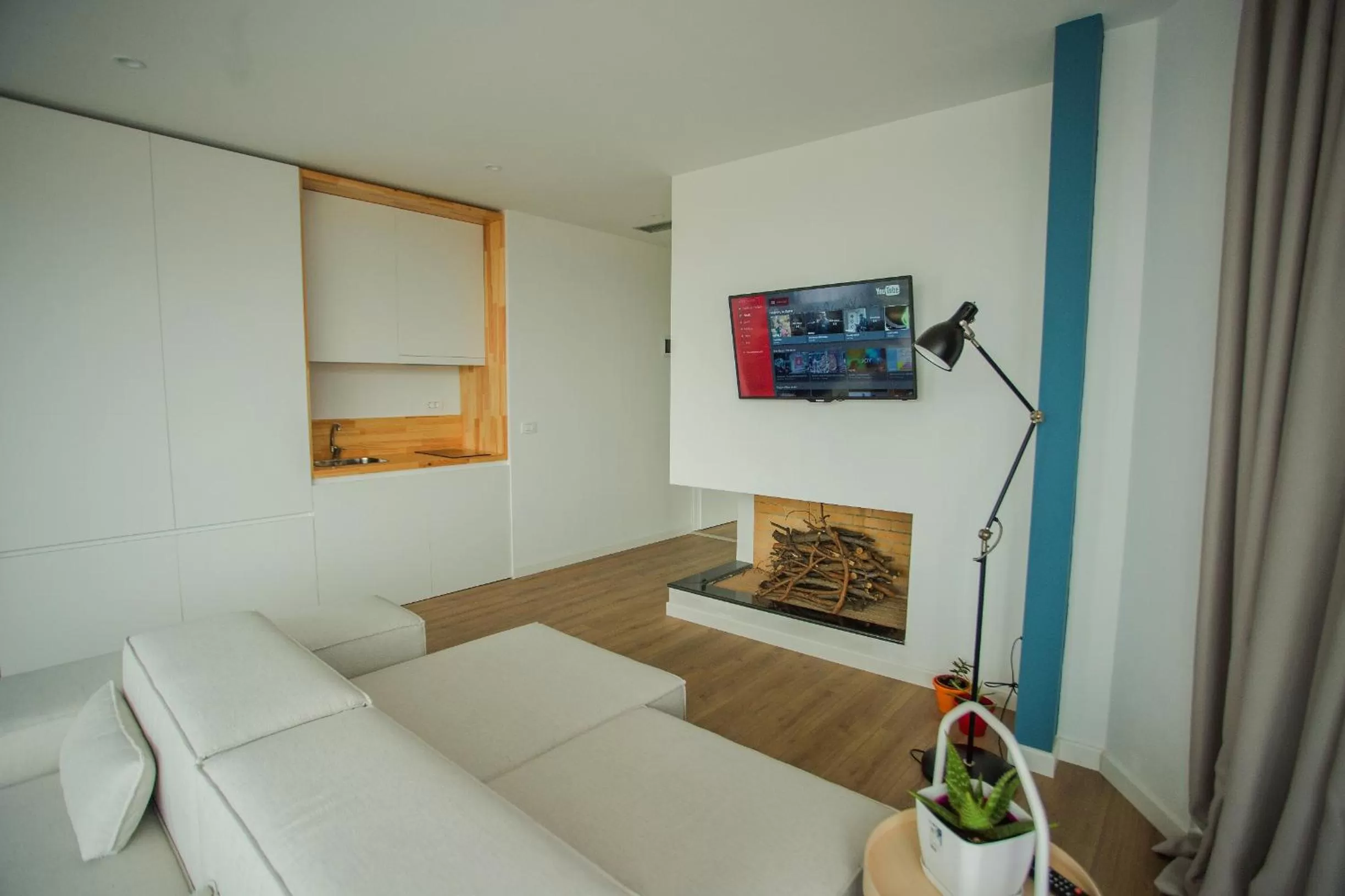 Bathroom, Seating Area in Rooftop Tirana