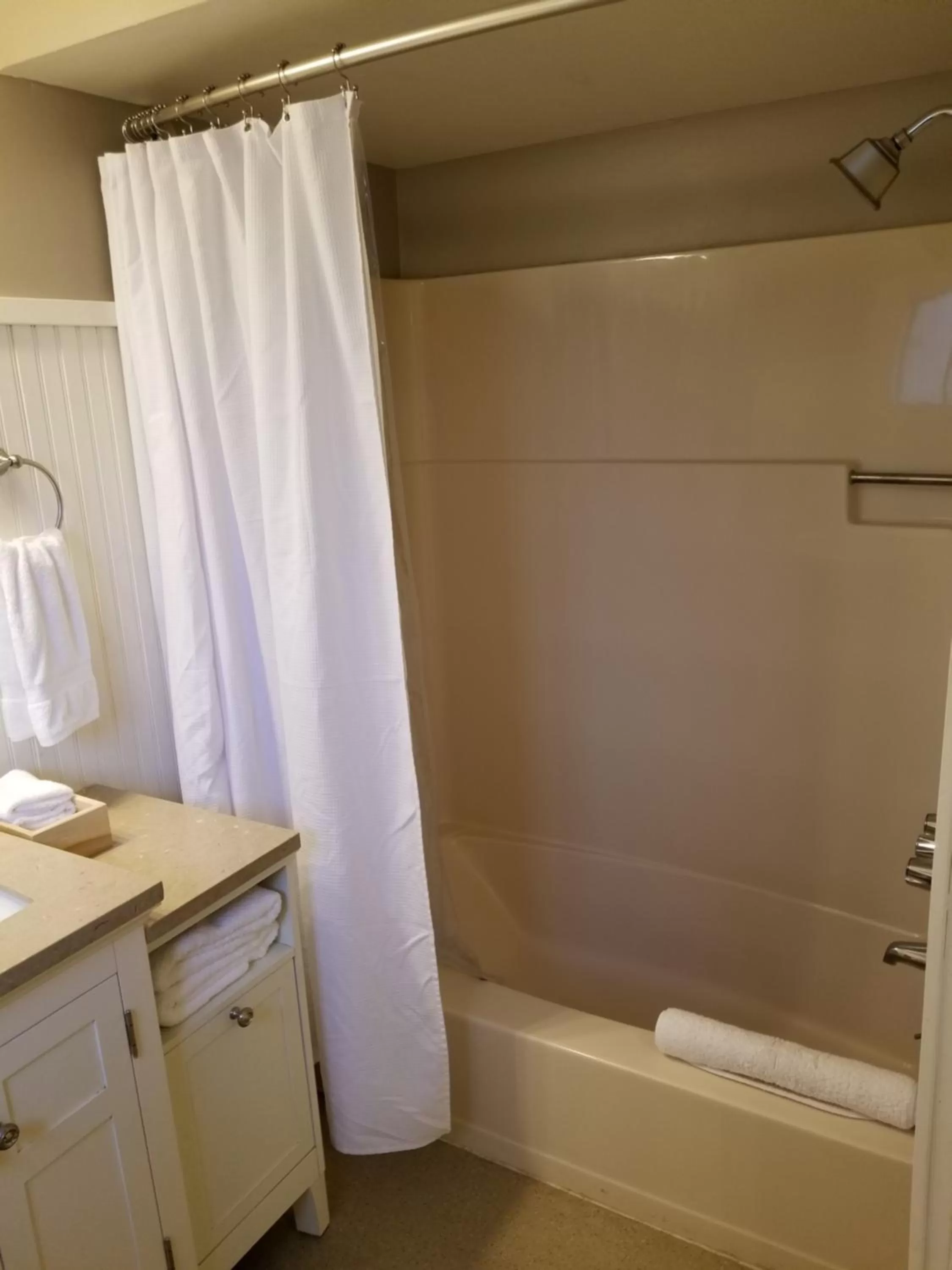 China Creek Cottages