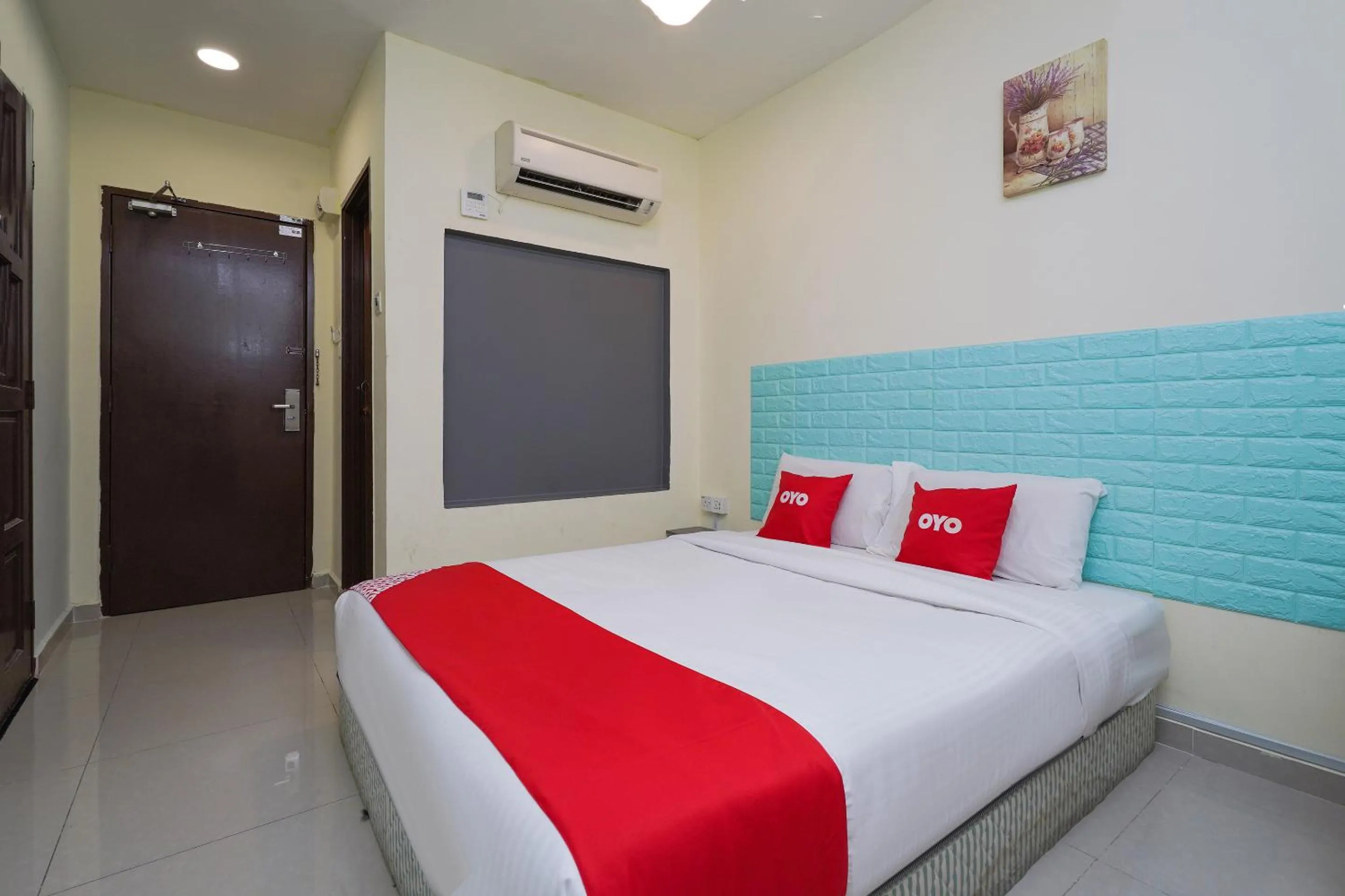 Bedroom in OYO 89717 Budget Star Hotel