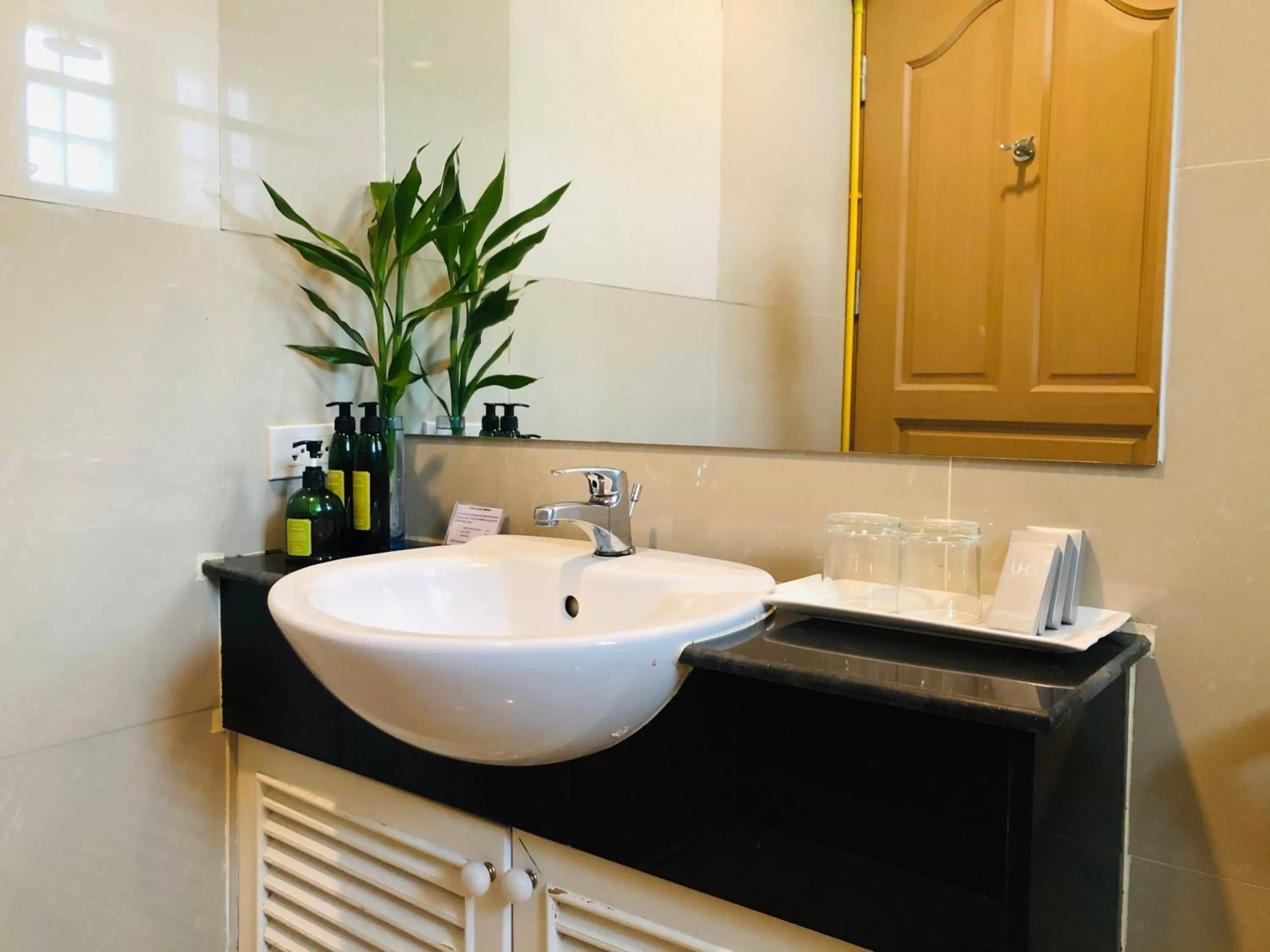 Alt Hotel Nana by UHG