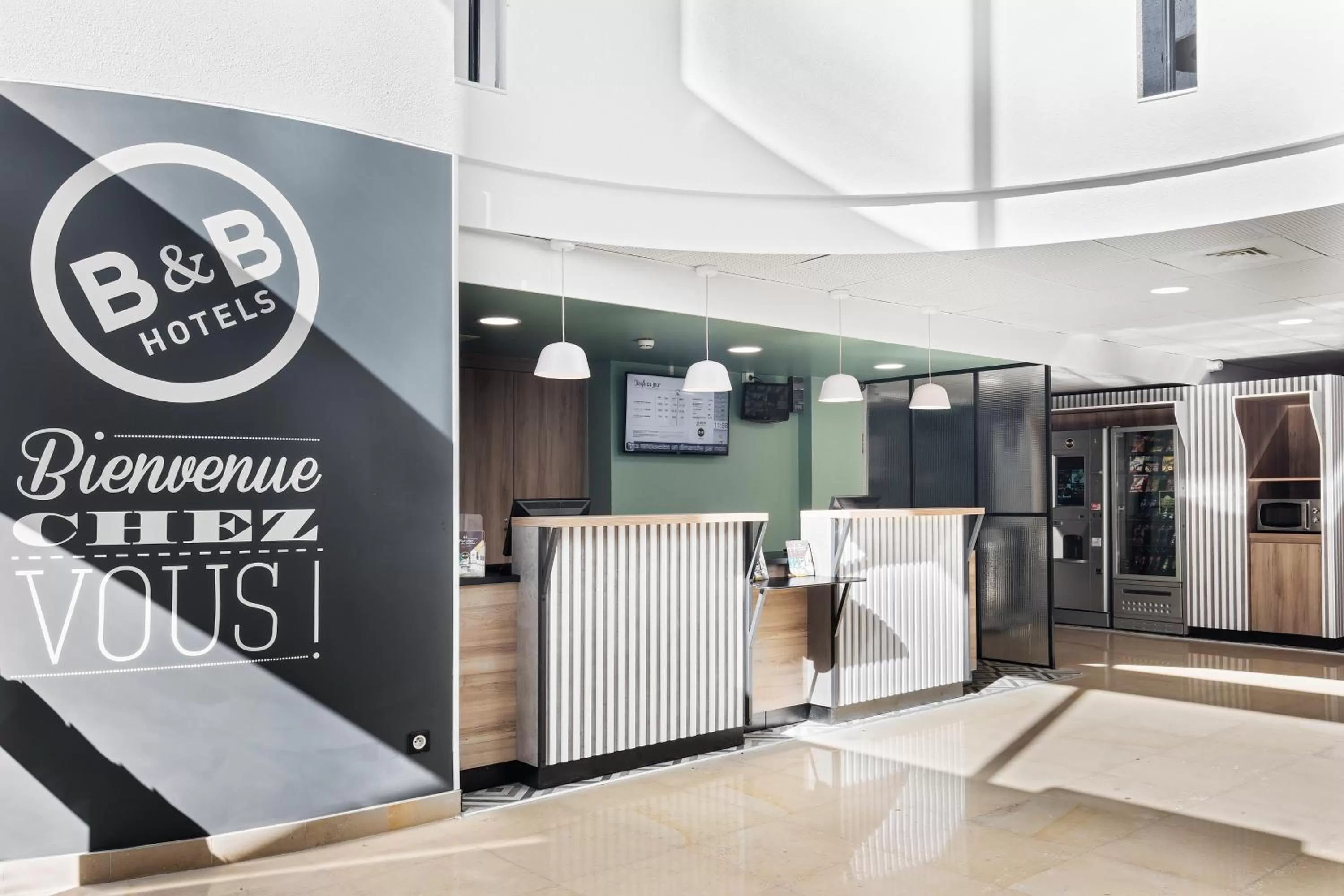 Lobby or reception in B&B HOTEL Lyon Centre Part-dieu Gambetta