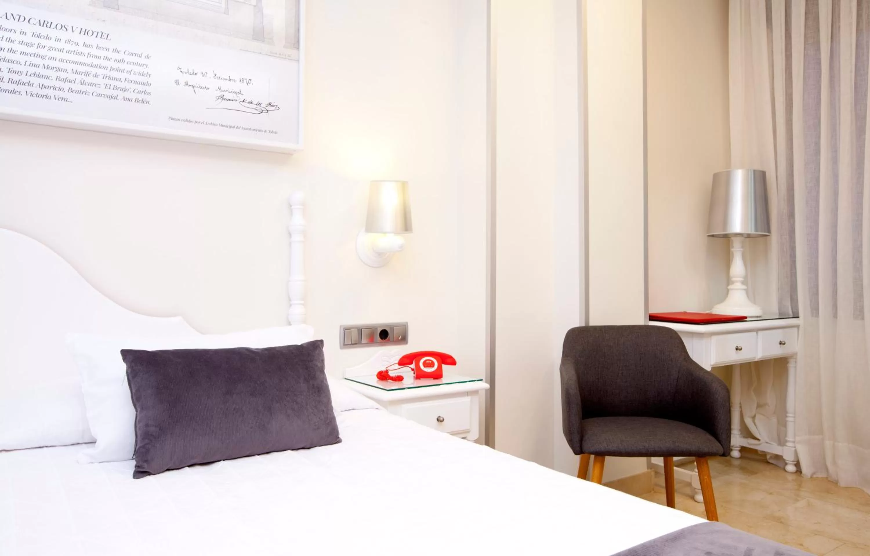 Bed in Hotel Carlos V