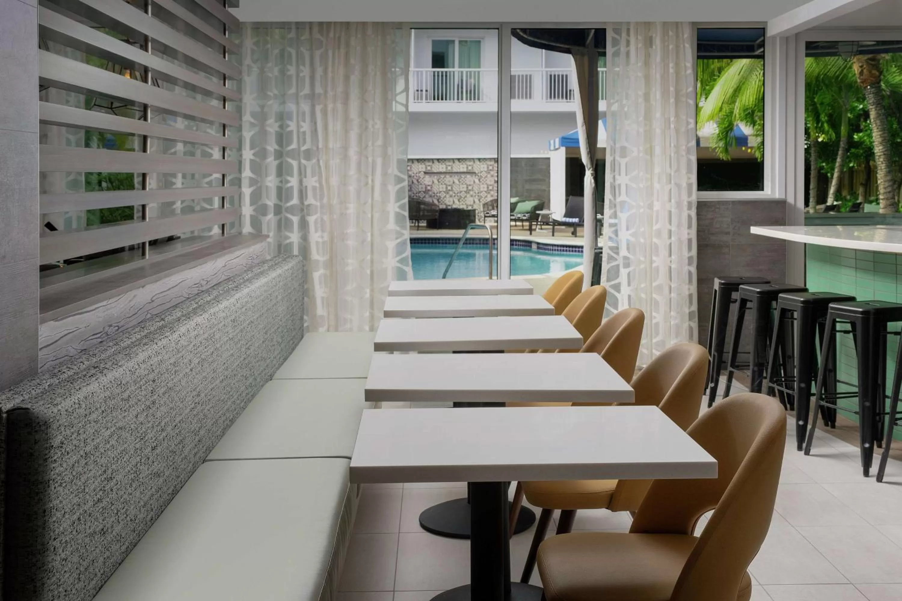 Property building in Hilton Garden Inn Miami Brickell South