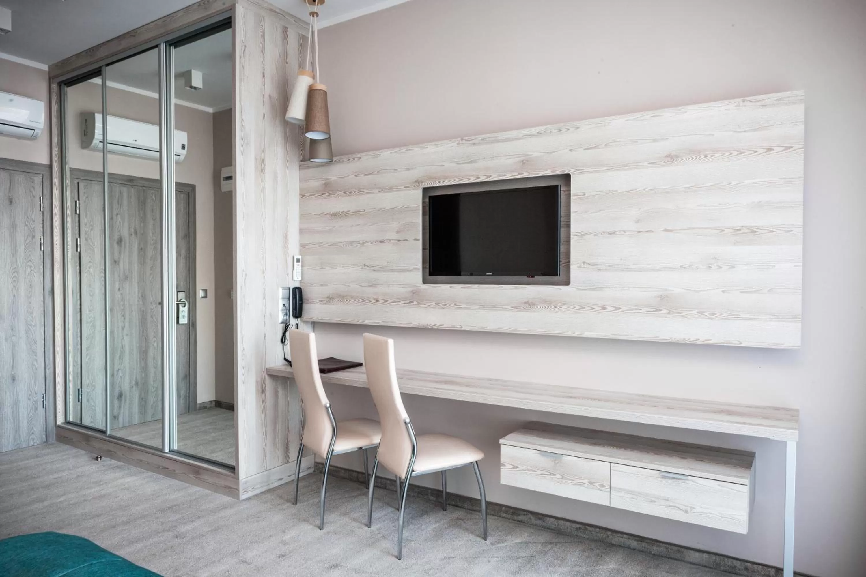 TV and multimedia in Max Health Resort SPA