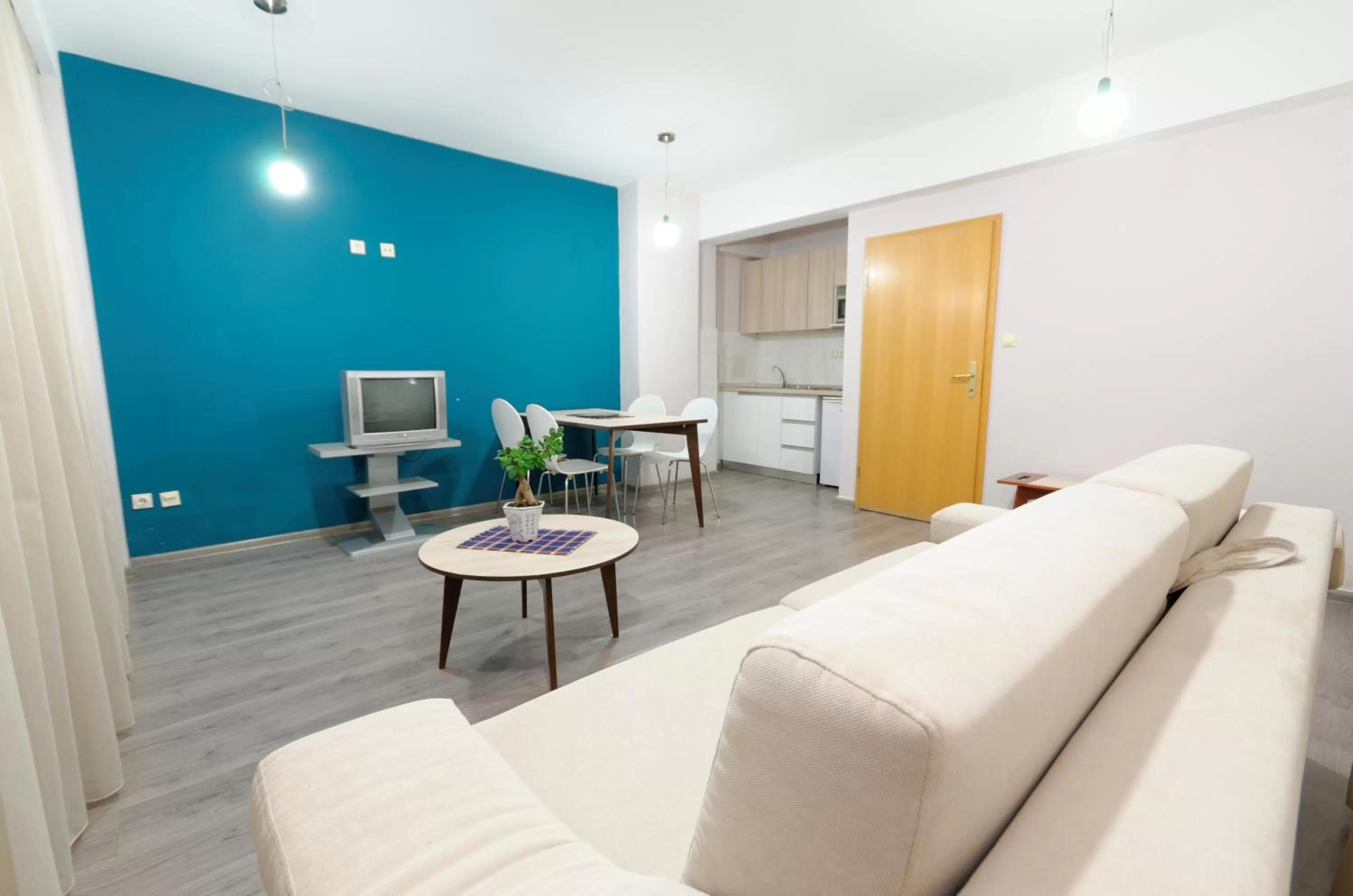 Kitchen or kitchenette in Hotel Tim's