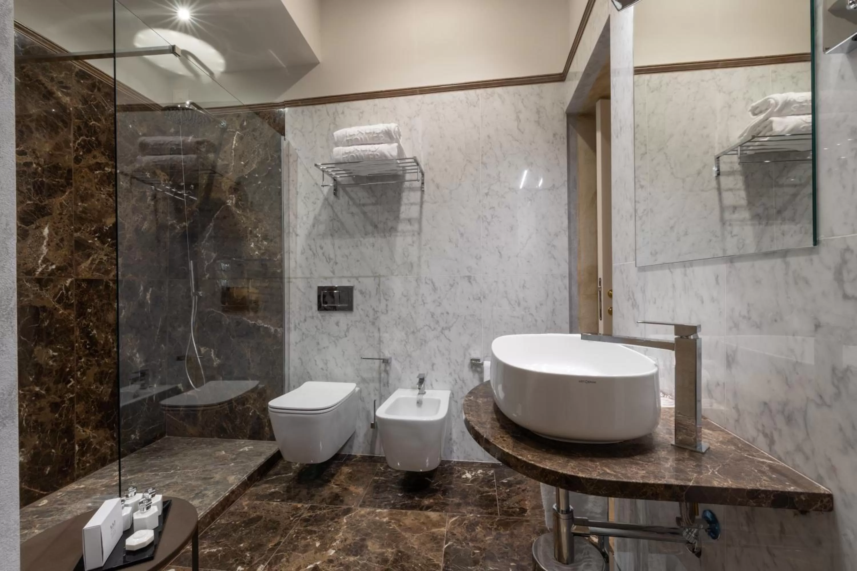 Bathroom in Donati Luxury Tower Suites